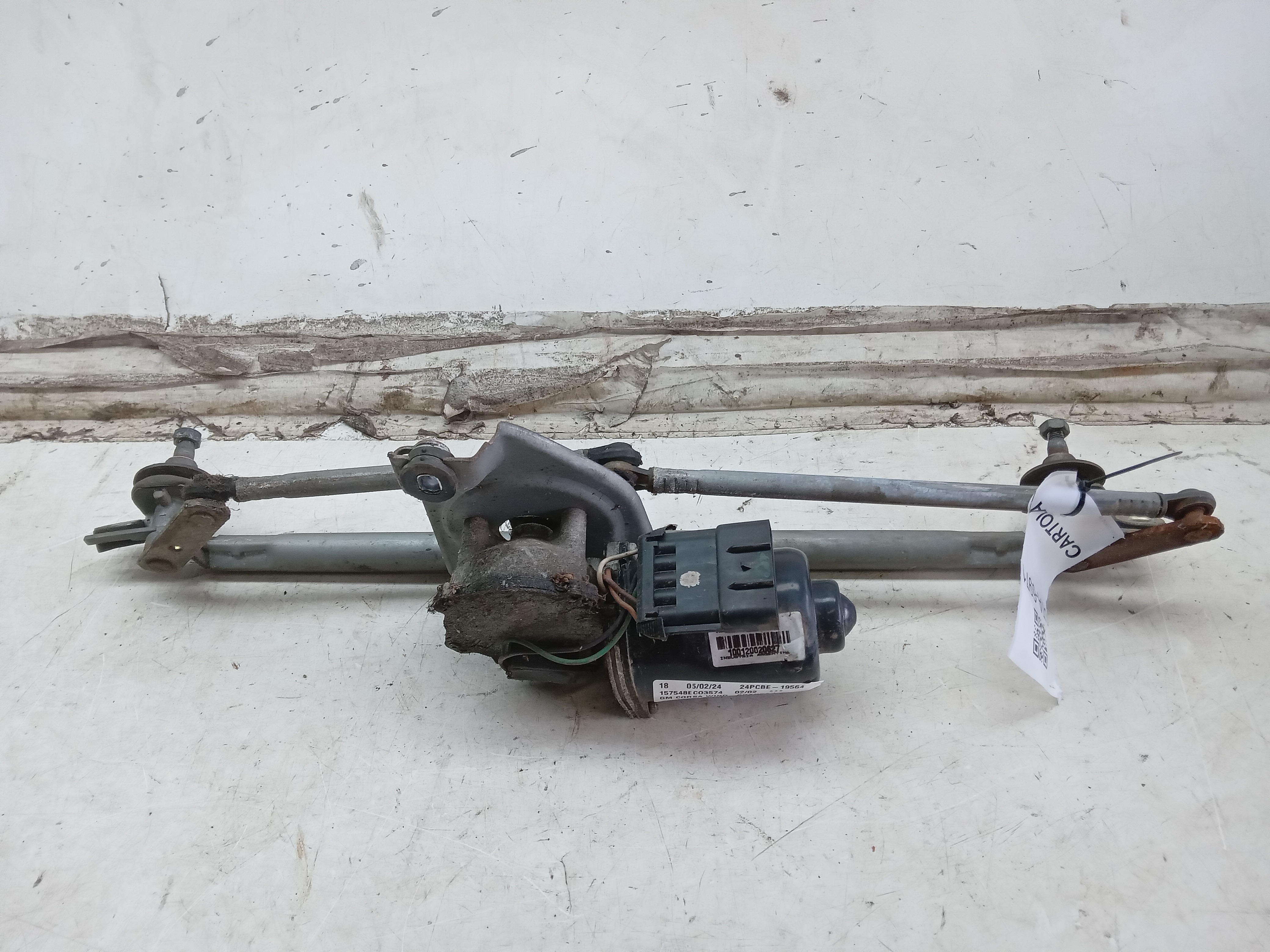MAQUINA GALHADA LIMPADOR PARABRISA GM CORSA 2002