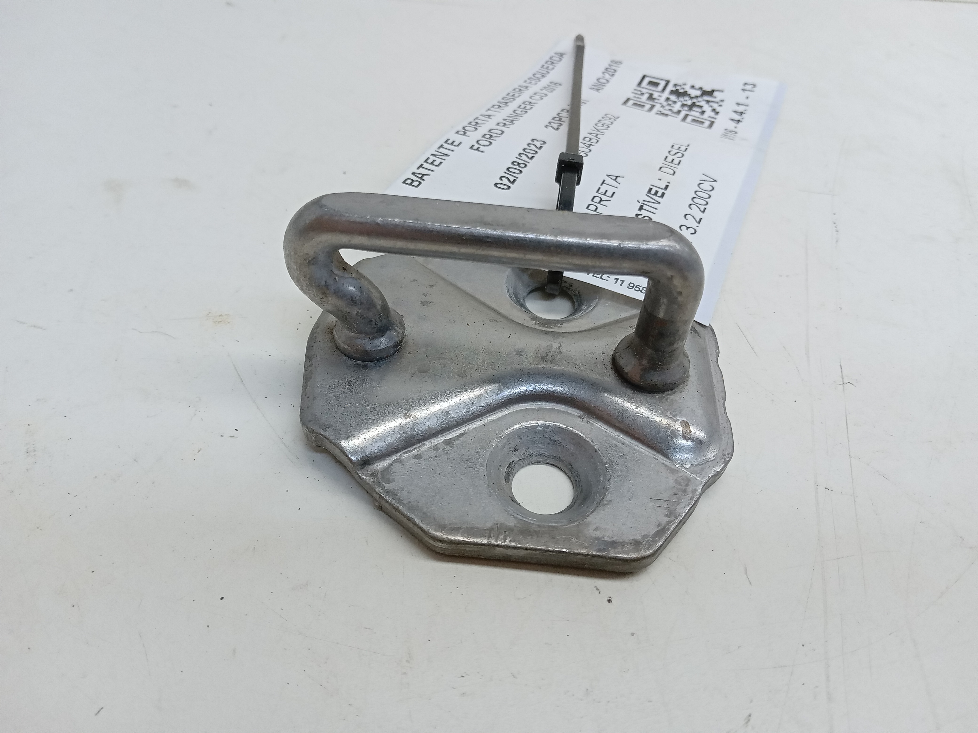 BATENTE PORTA TRAS LE FORD RANGER CD 2016 1