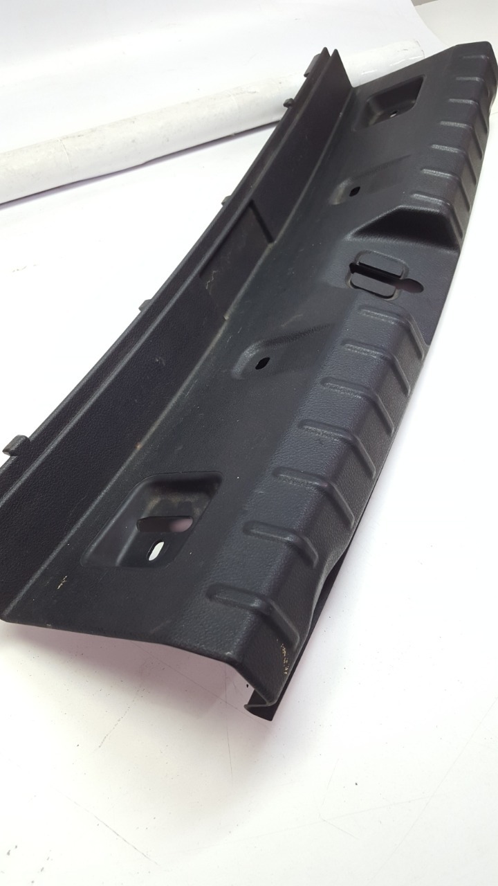 Acabamento Soleira Porta Mala Bmw 320i 2014 2015 Original 3