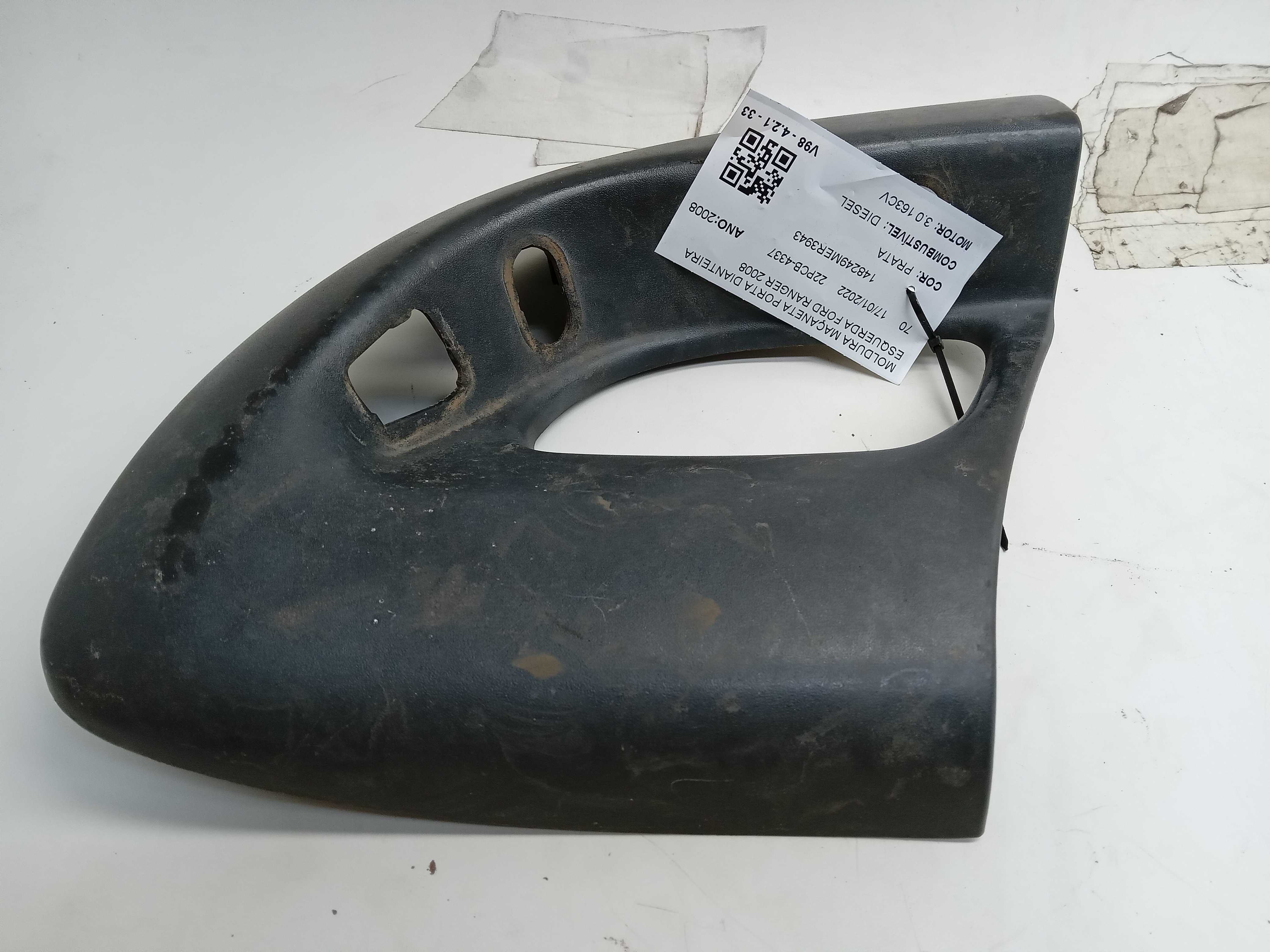 MOLDURA MAÇANETA PORTA DIANTEIRA ESQUERDA FORD RANGER 2008 1