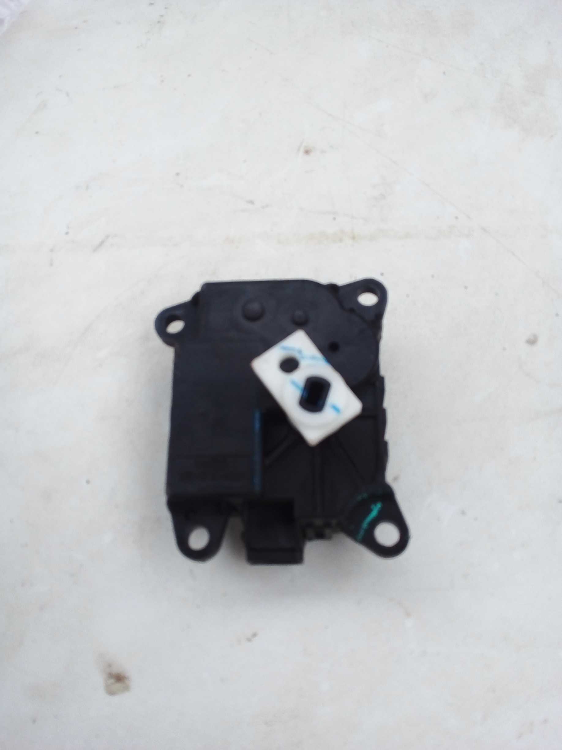 MOTOR ATUADOR CAIXA AR CONDICIONADO MARCH 2018 1