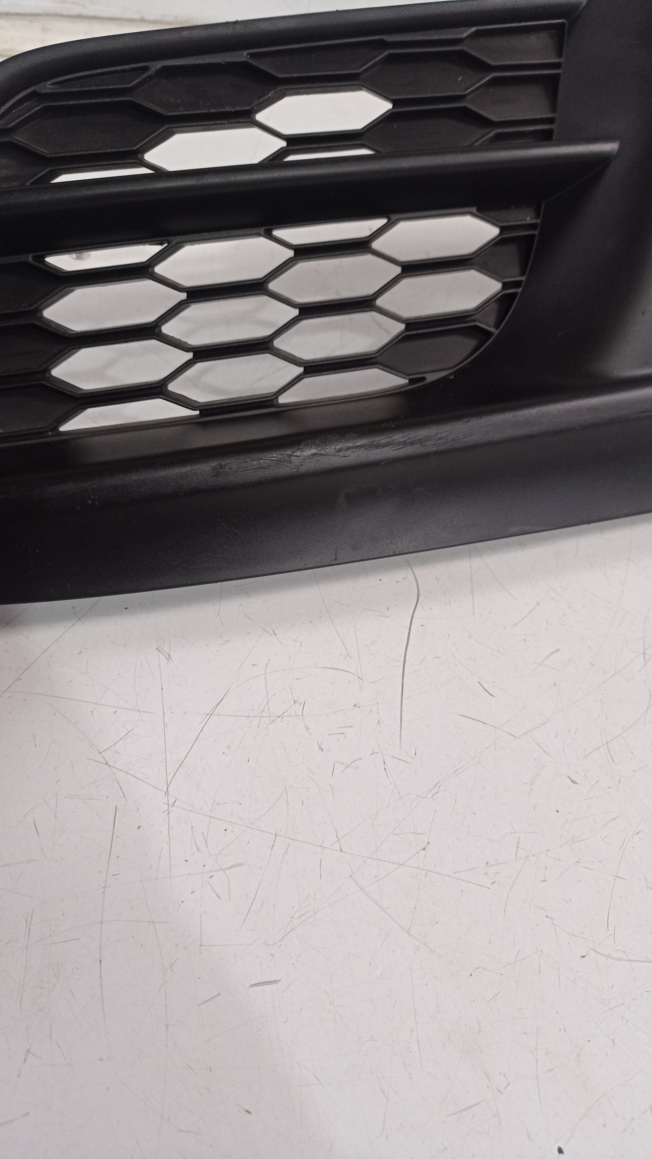 Moldura Farol Milha Direito Honda Civic 2017 A 2019 4