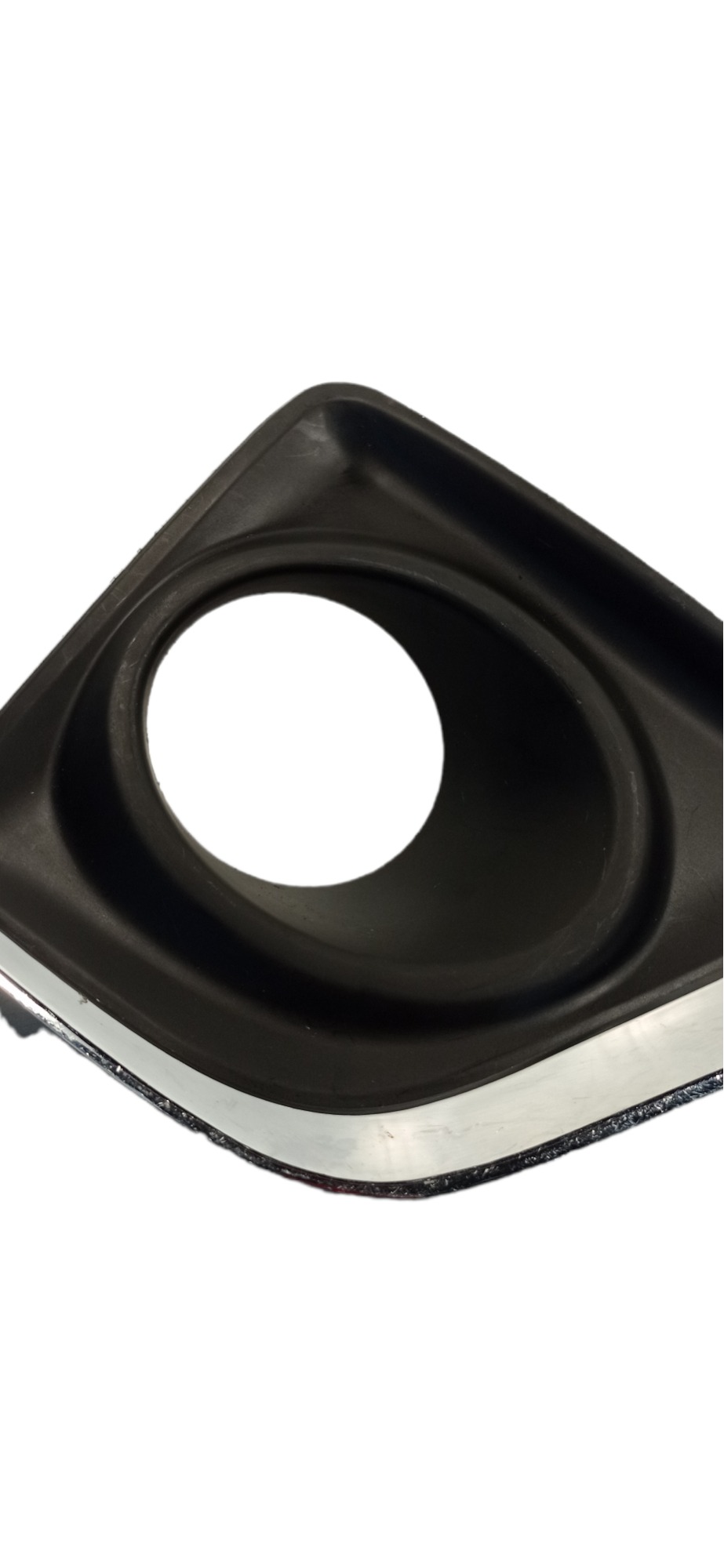 Moldura Farol De Milha Direito Toyota Corolla 2015 4