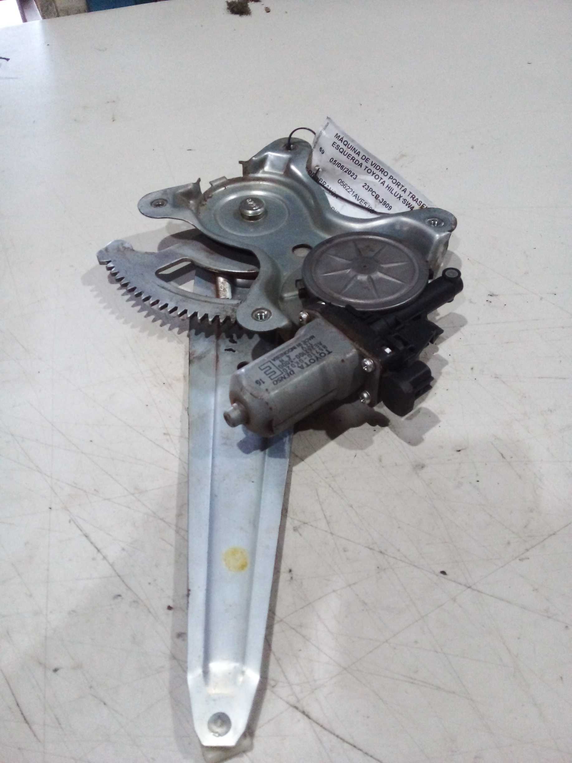 MÁQUINA DE VIDRO PORTA TRASEIRA ESQUERDA TOYOTA HILUX SW4 20 2