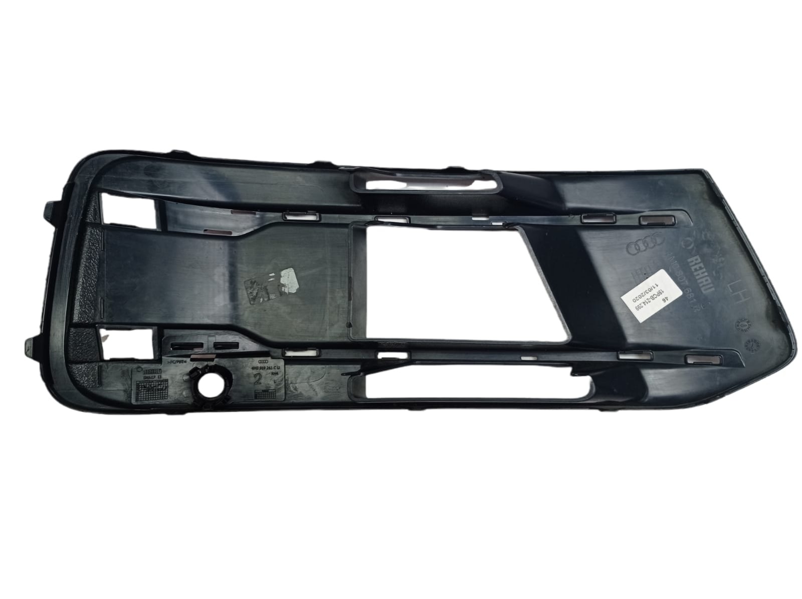 Moldura Farol Milha Esquerdo Audi Q7 2015 4m0807681r 2