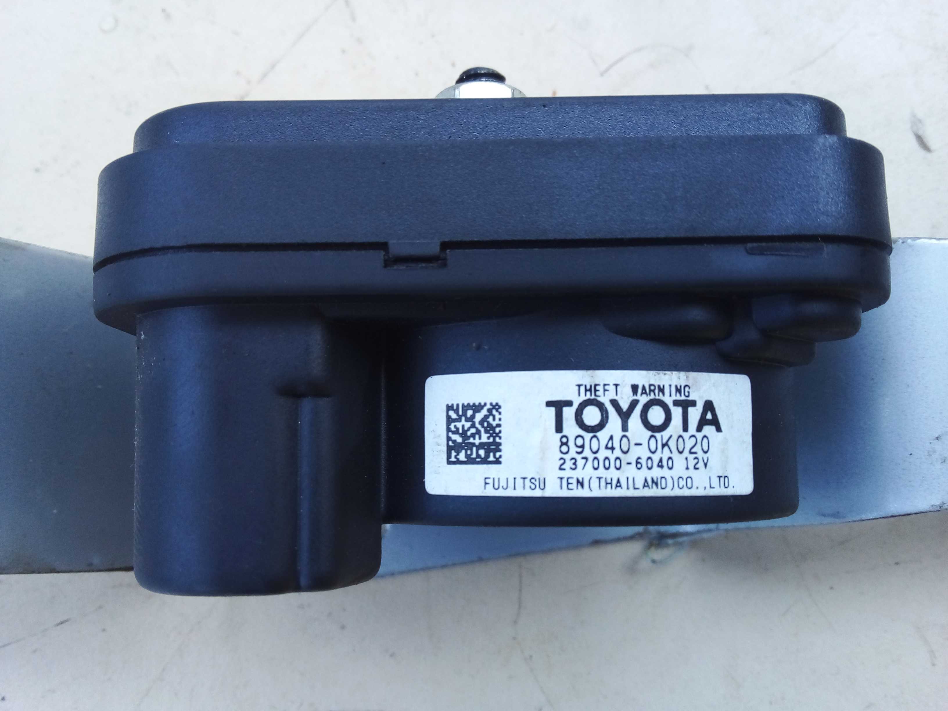 SIRENE ALARME HILUX 2019 890400K020 2
