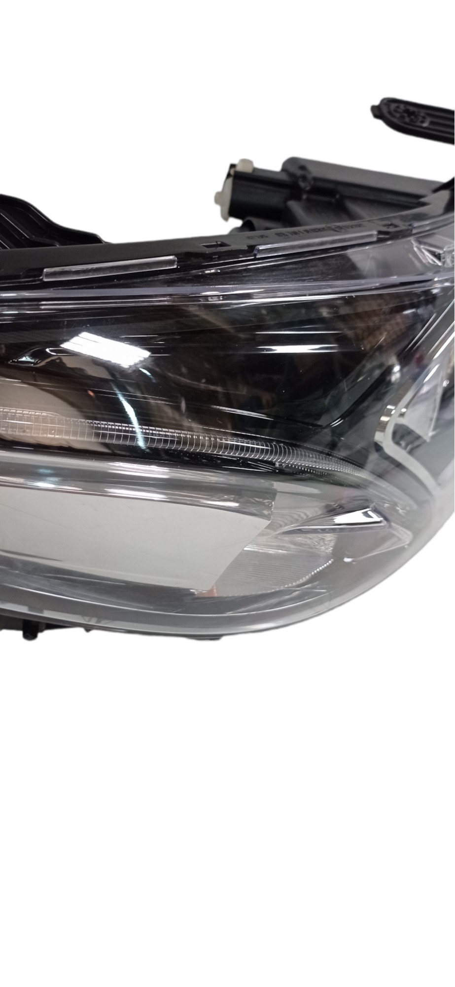 Farol Direito Com Led Onix Prisma 2016 2019 Marcara Negra 7