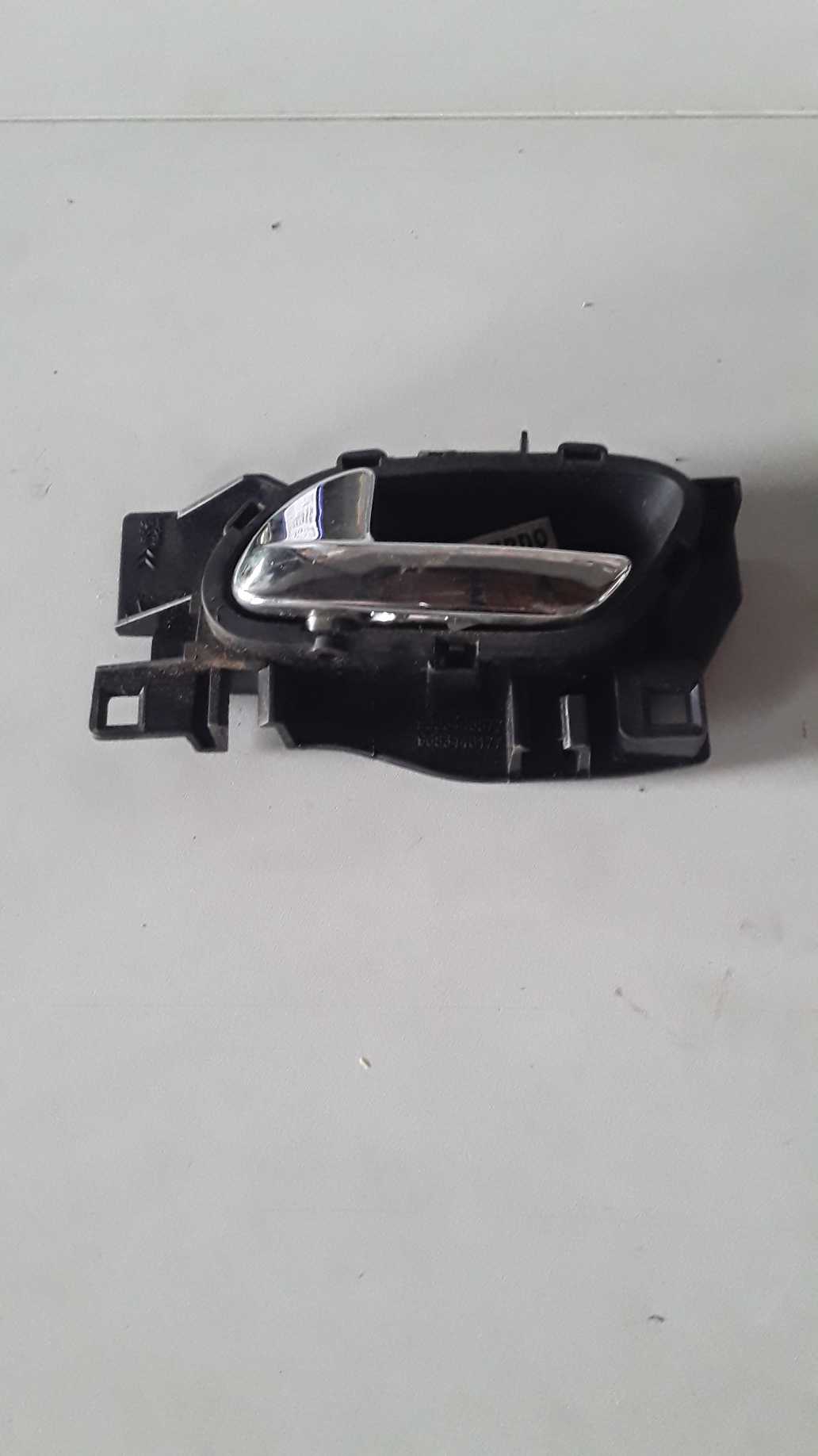 Maçaneta Interna Cromada Porta Diant Esq Citroen Ds3 2012 1
