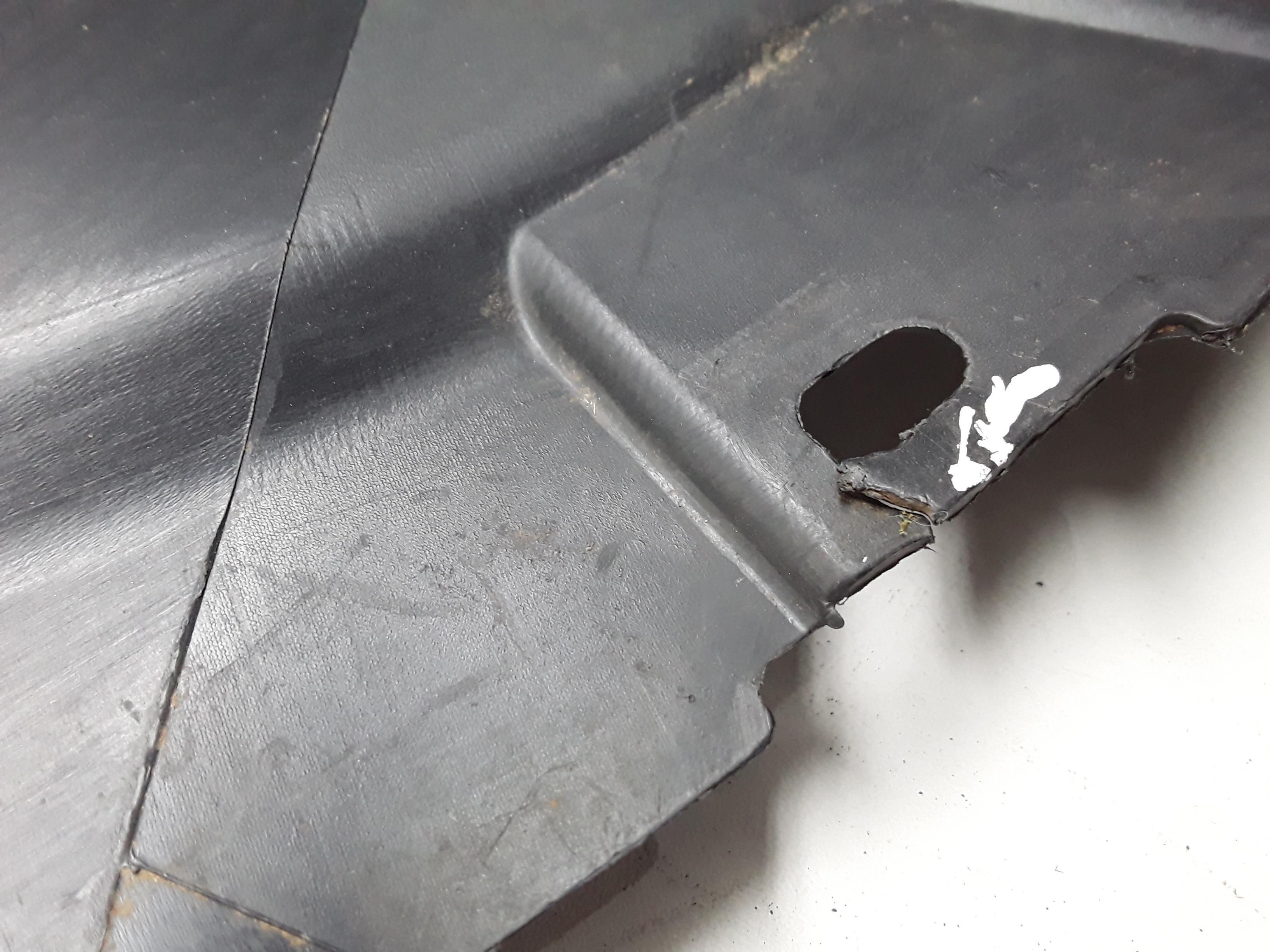 8v0821171 Parabarro Dianteiro LE Audi A3 2012 P RECUPERAR 8