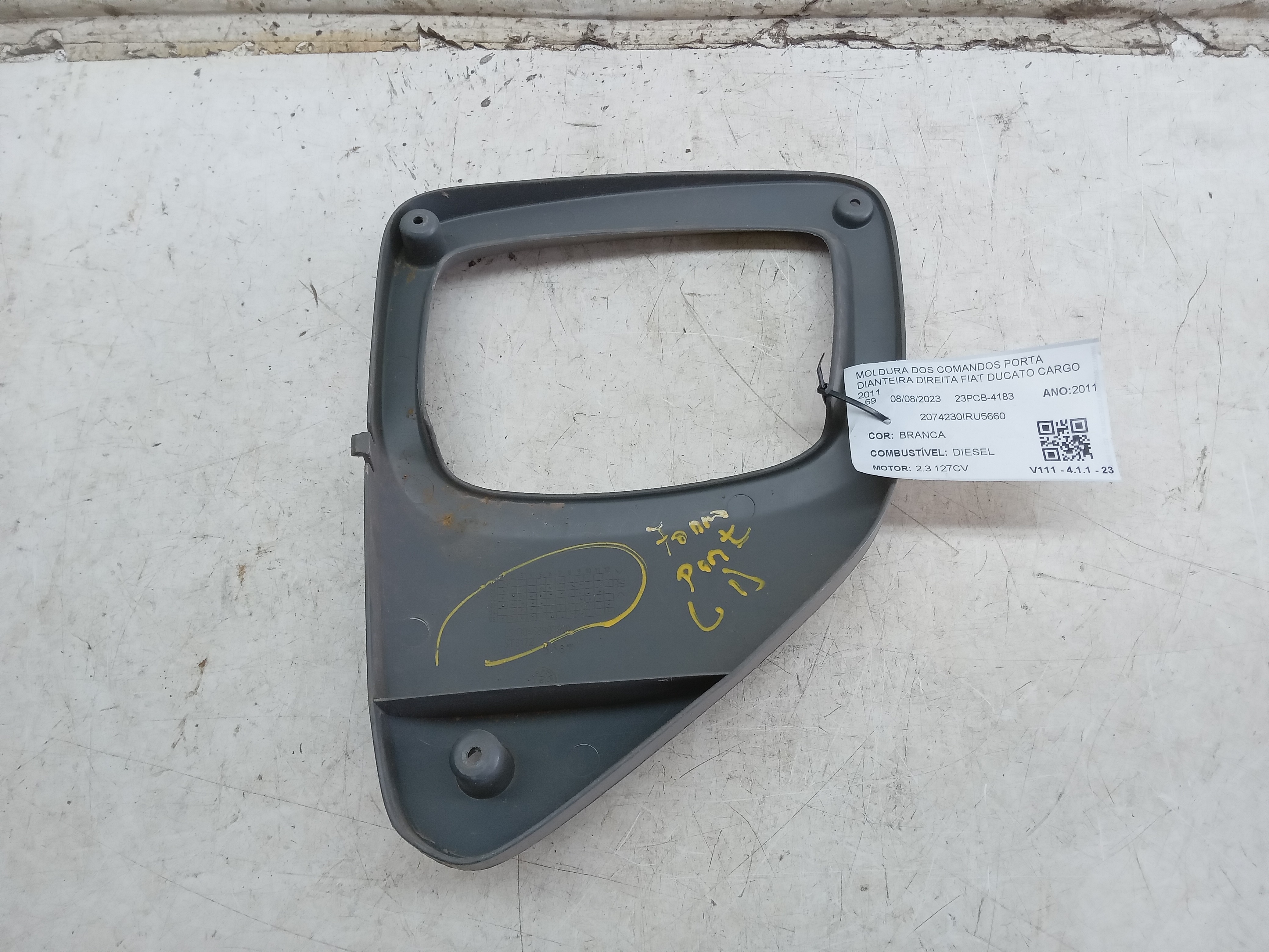MOLDURA ACABAMENTO FORRO PORTA LD FIAT DUCATO CARGO 2011 2