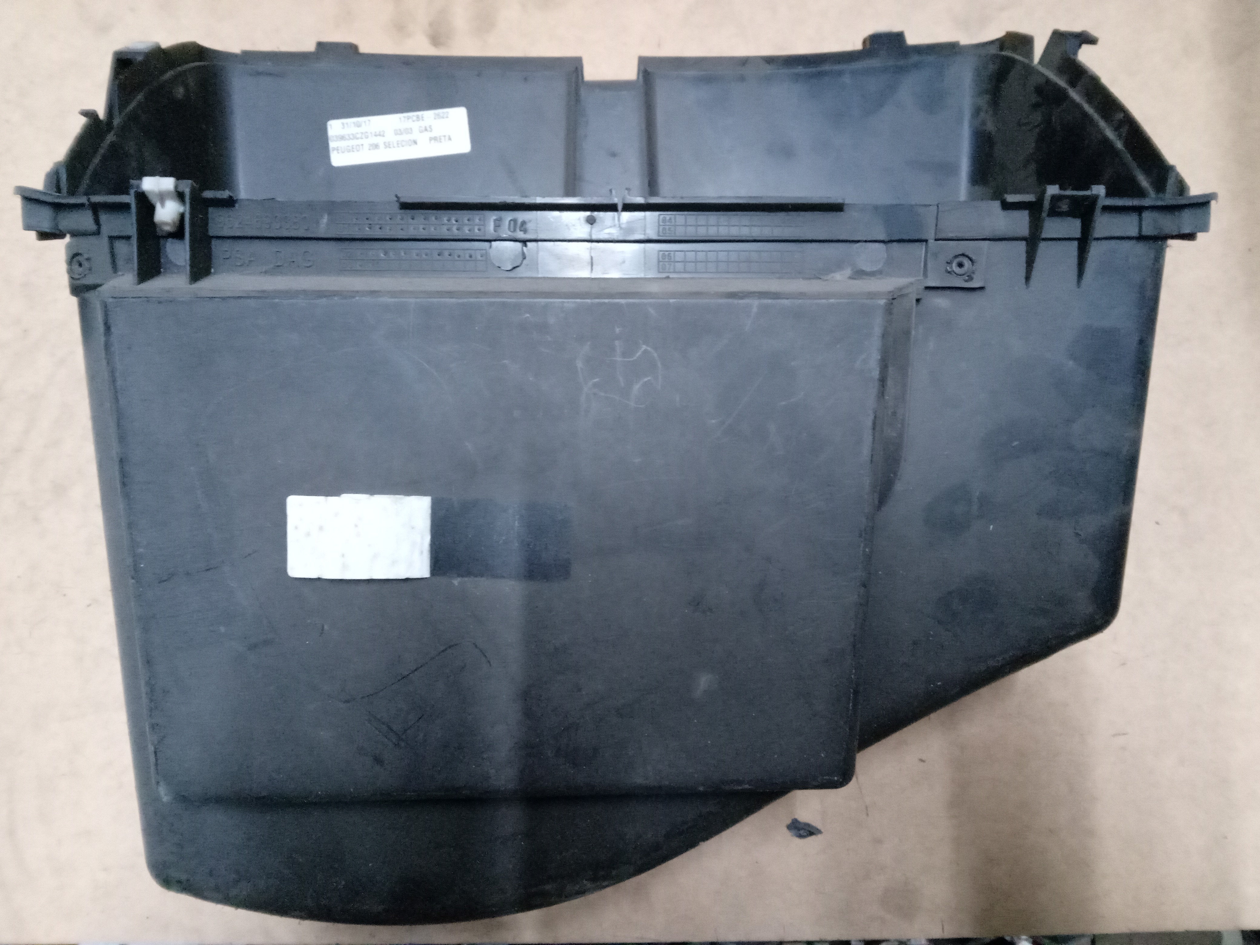 PORTA LUVAS PEUGEOT 206 2008 2