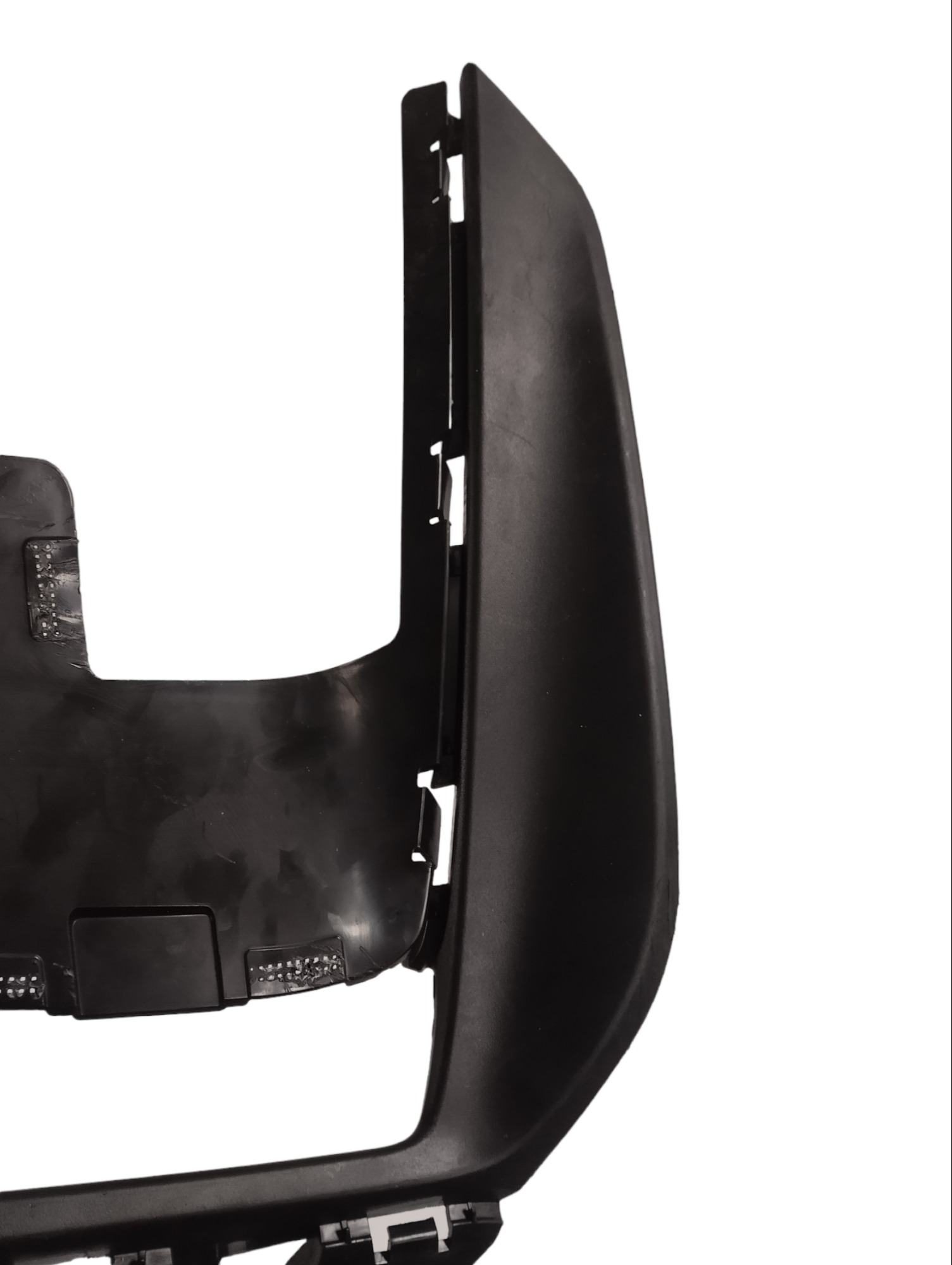 Suporte Farol Milha Direito Gm Tracker 2019 A 2022 2