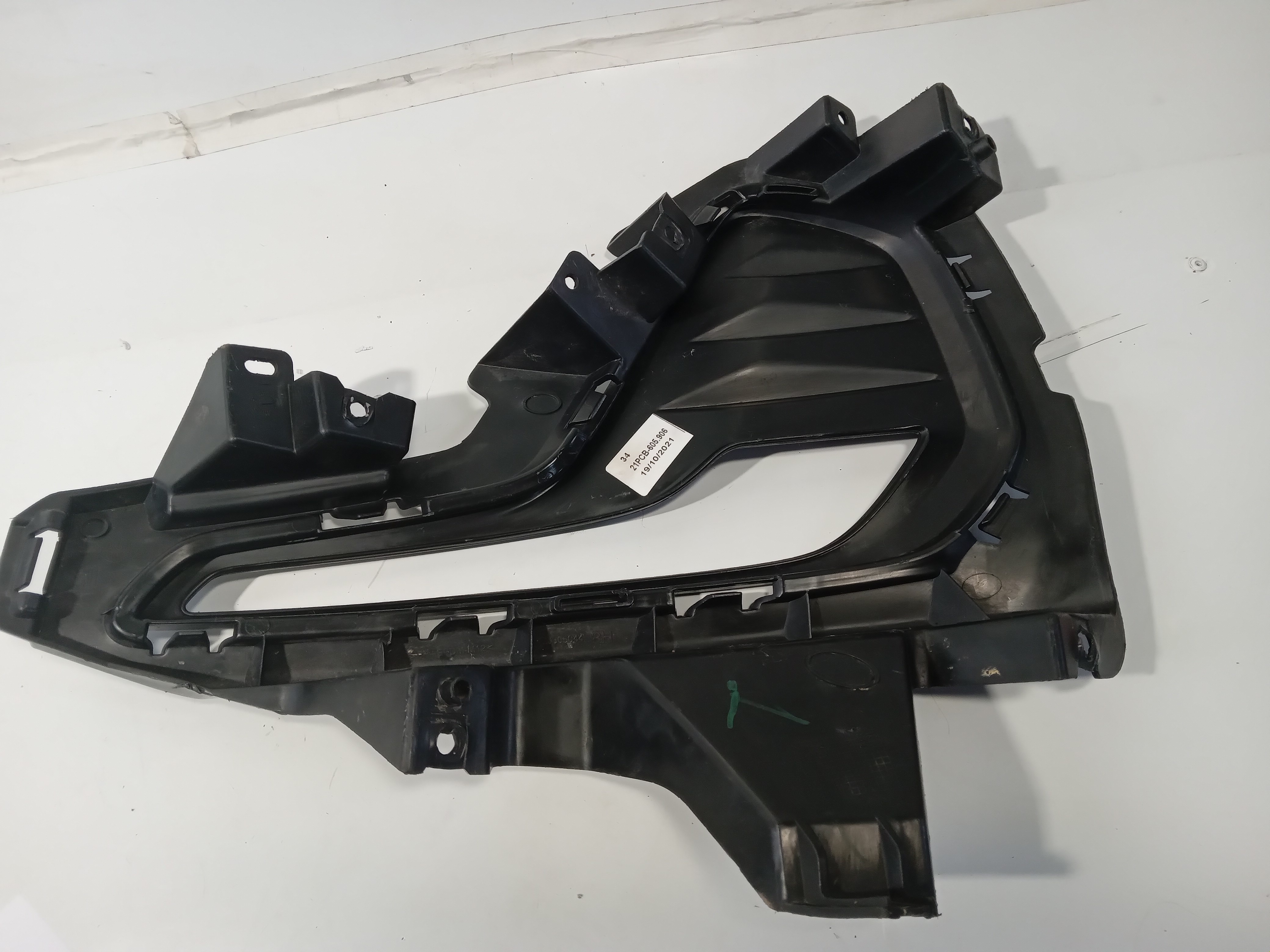 Moldura Milha Luz Drl Direito Gm Onix 2019 2020 26305044 3