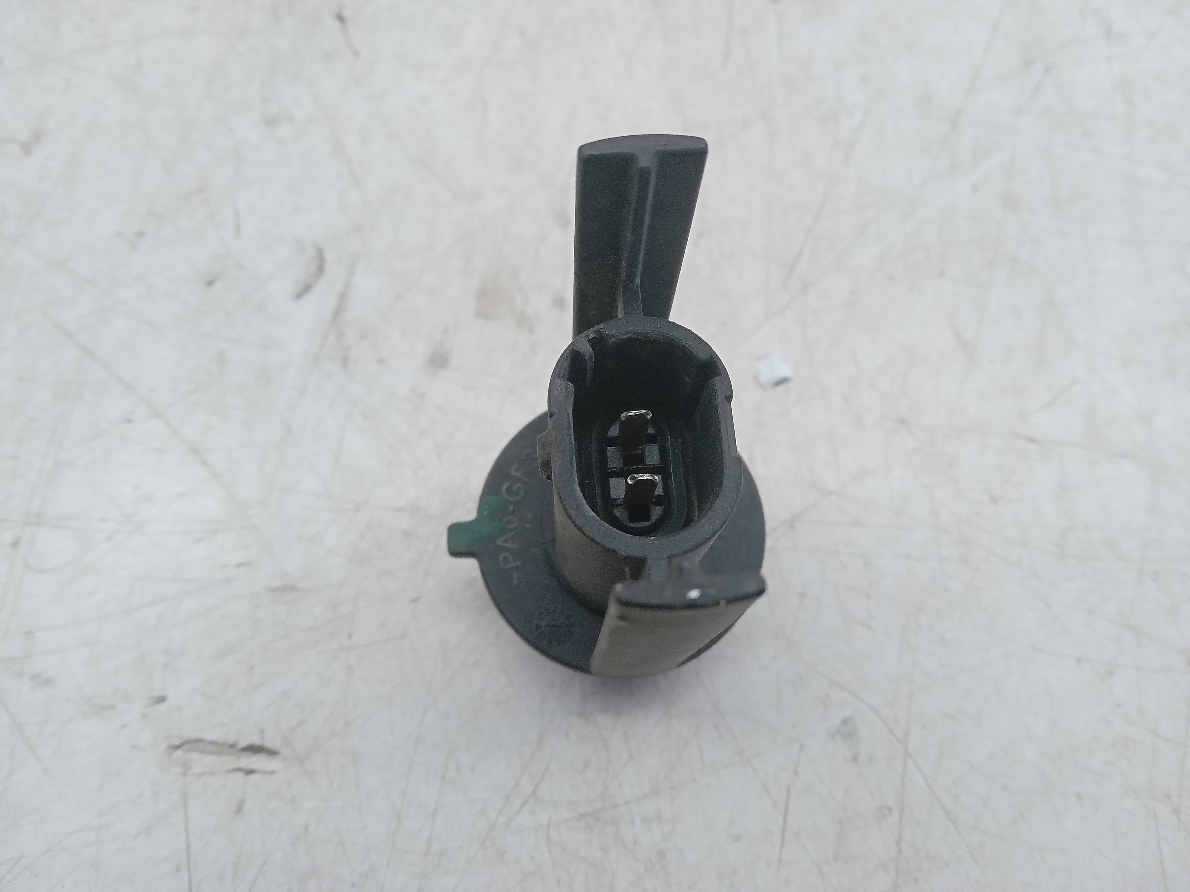 SOQUETE FAROL DIREITO Renault Sandero Stepway 2012 3
