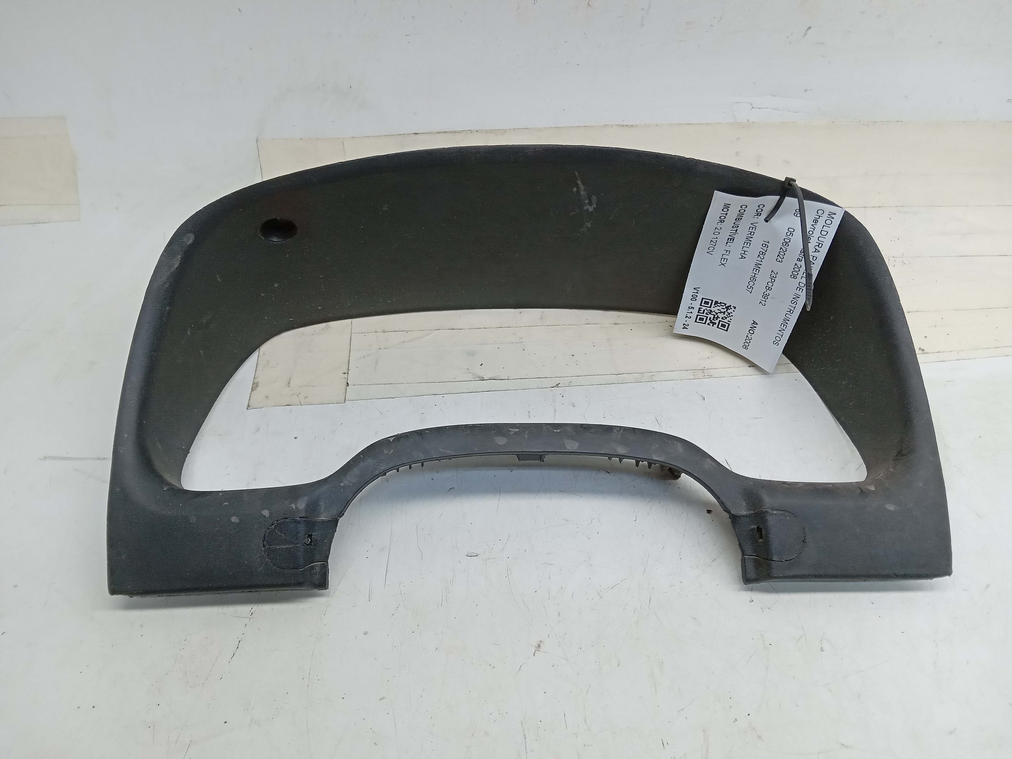 MOLDURA PAINEL DE INSTRUMENTOS Chevrolet Astra 2008