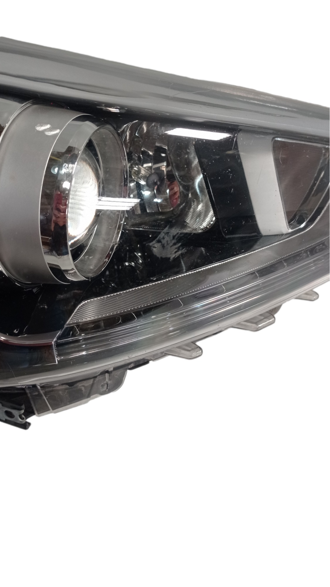 Farol Direito Hyundai Creta 2016 A 2018 Para Recuperar 6