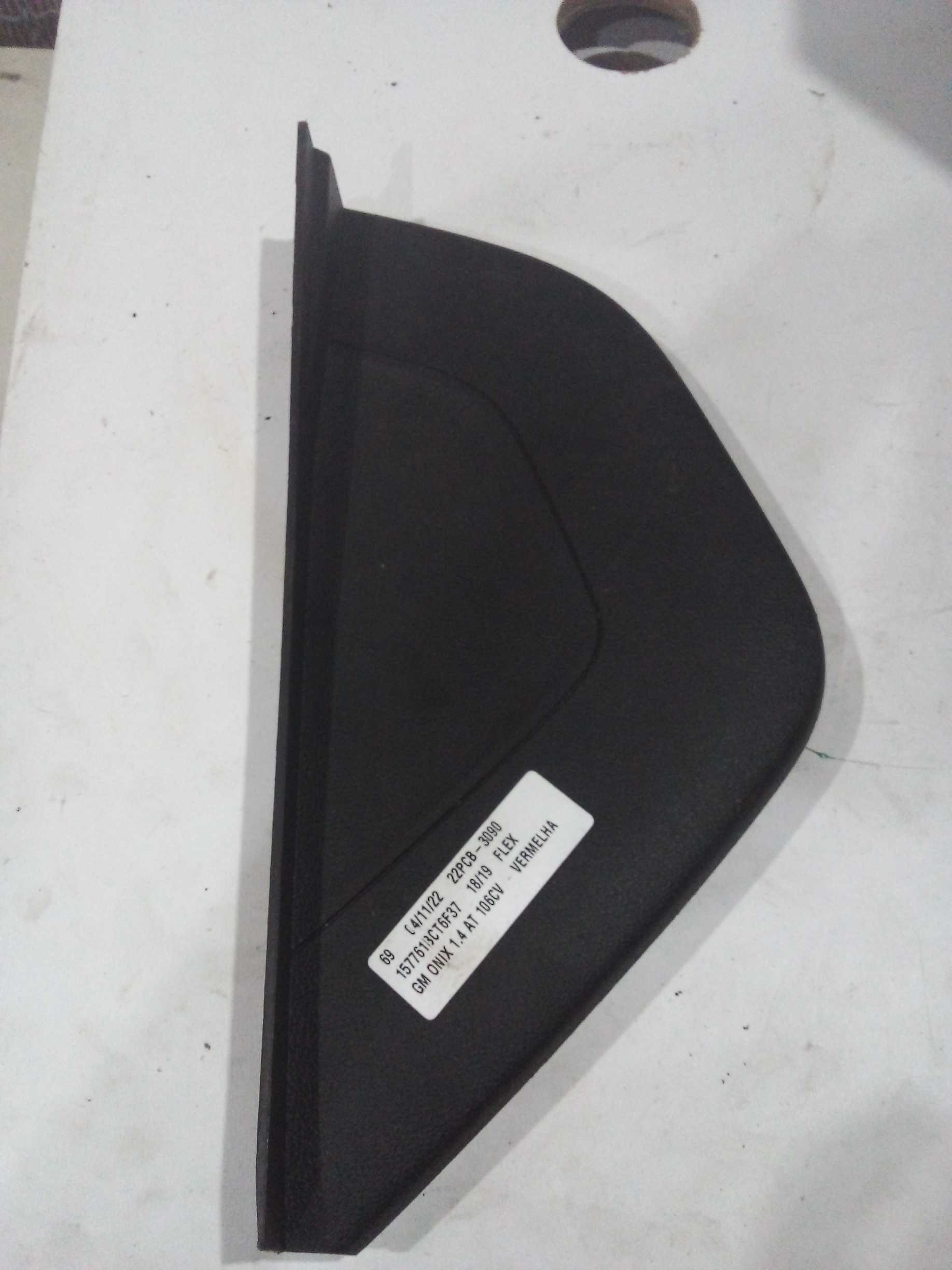 TAMPA LATERAL ESQUERDA TABELIER 2018 94749999 1