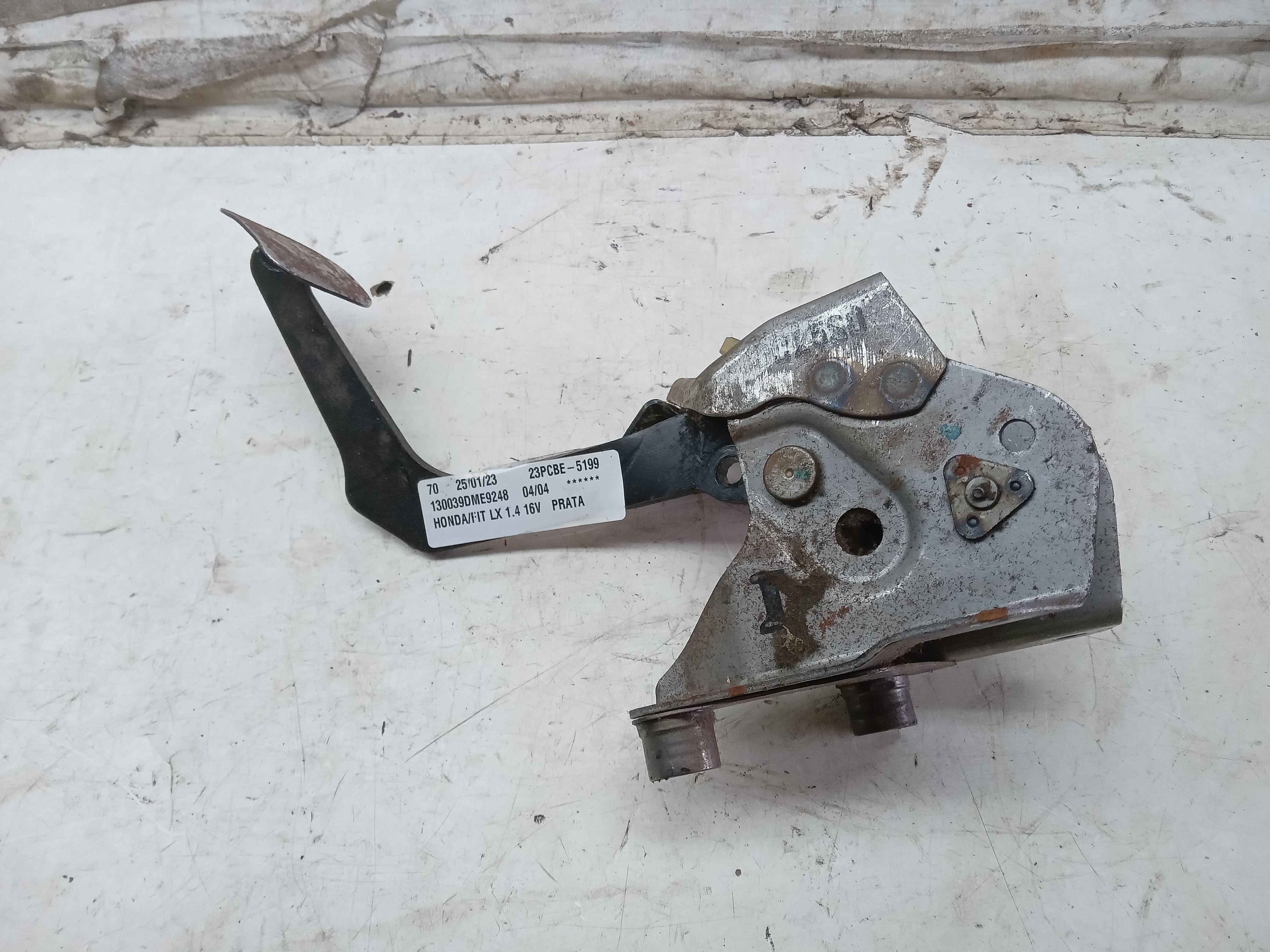 PEDAL EMBREAGEM HONDA FIT 2004 1