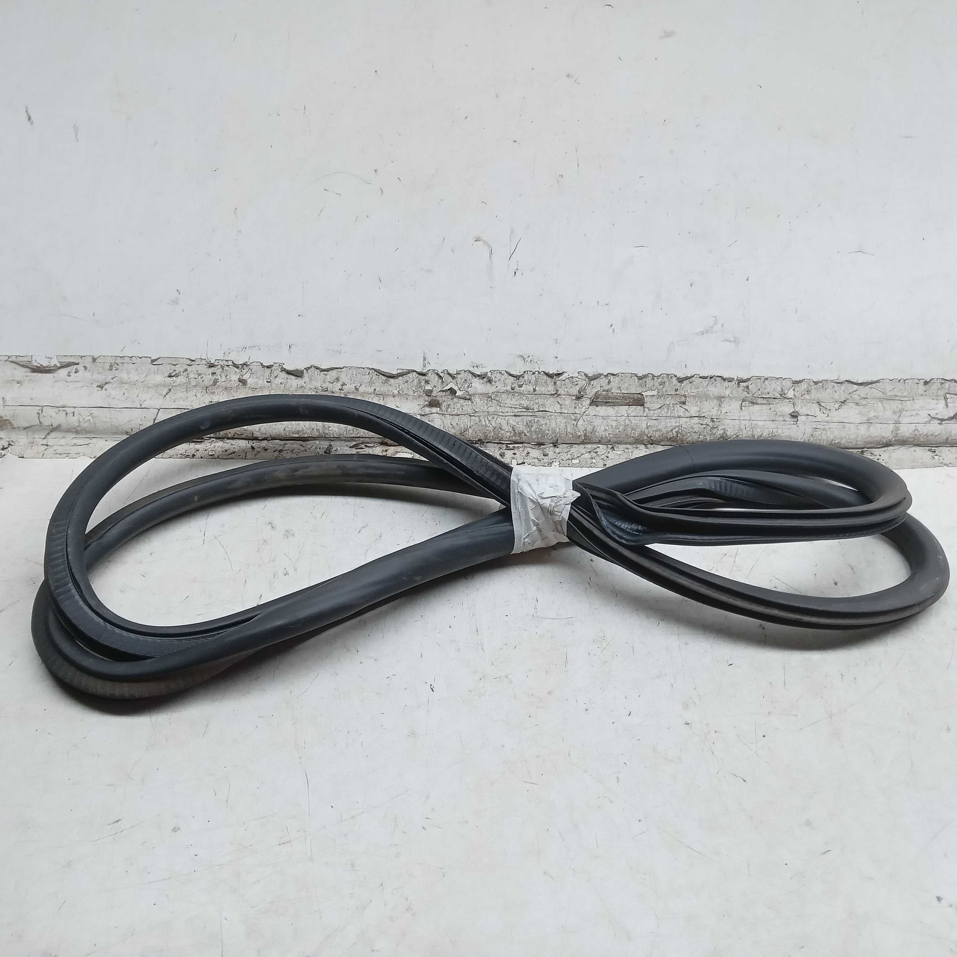 BORRACHÃO PORTA TRASEIRA DIREITA CHEVROLET PRISMA 2018