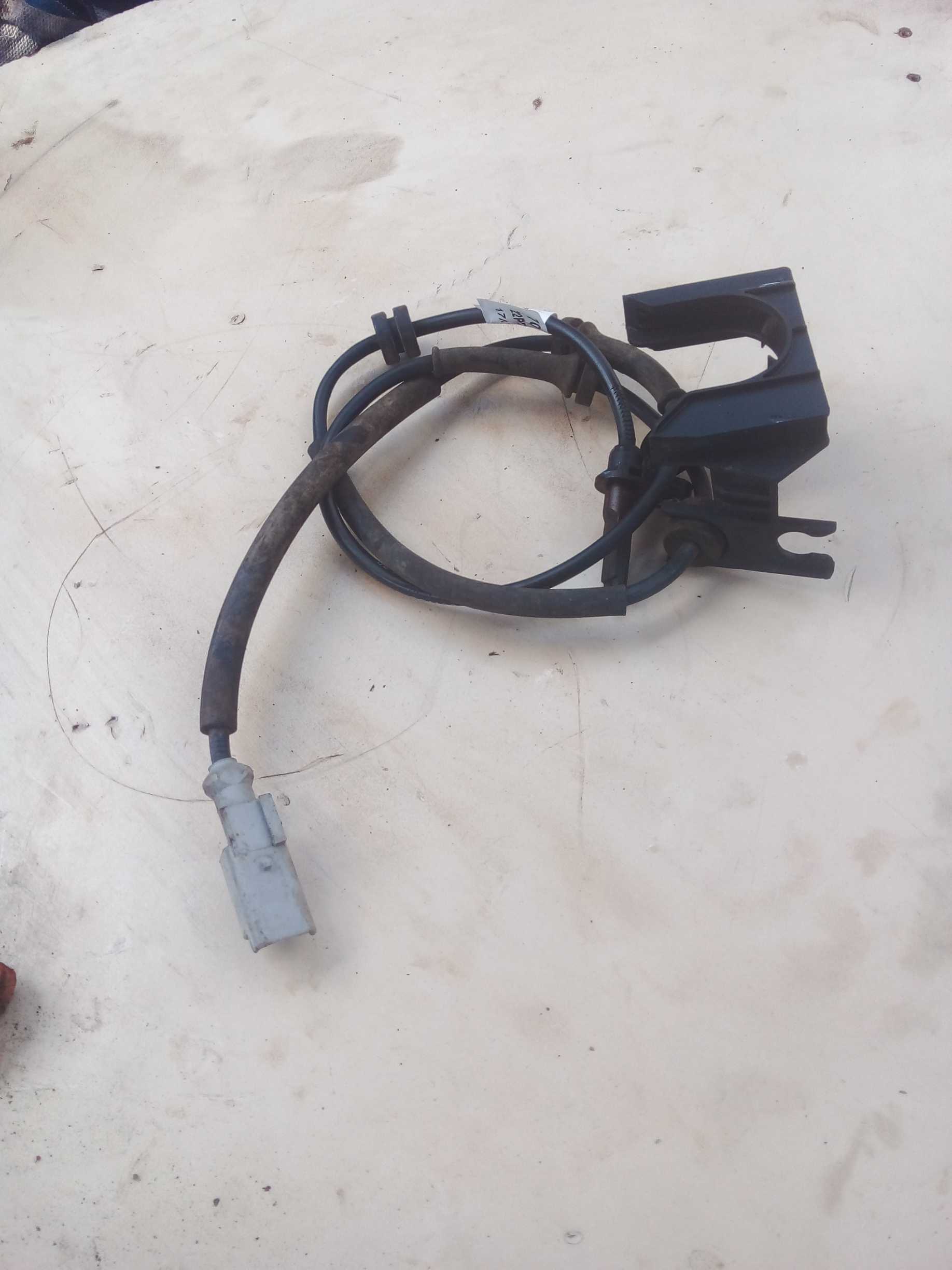 SENSOR ABS RODA DIANTEIRA CITROEN JUMPY 2022 2
