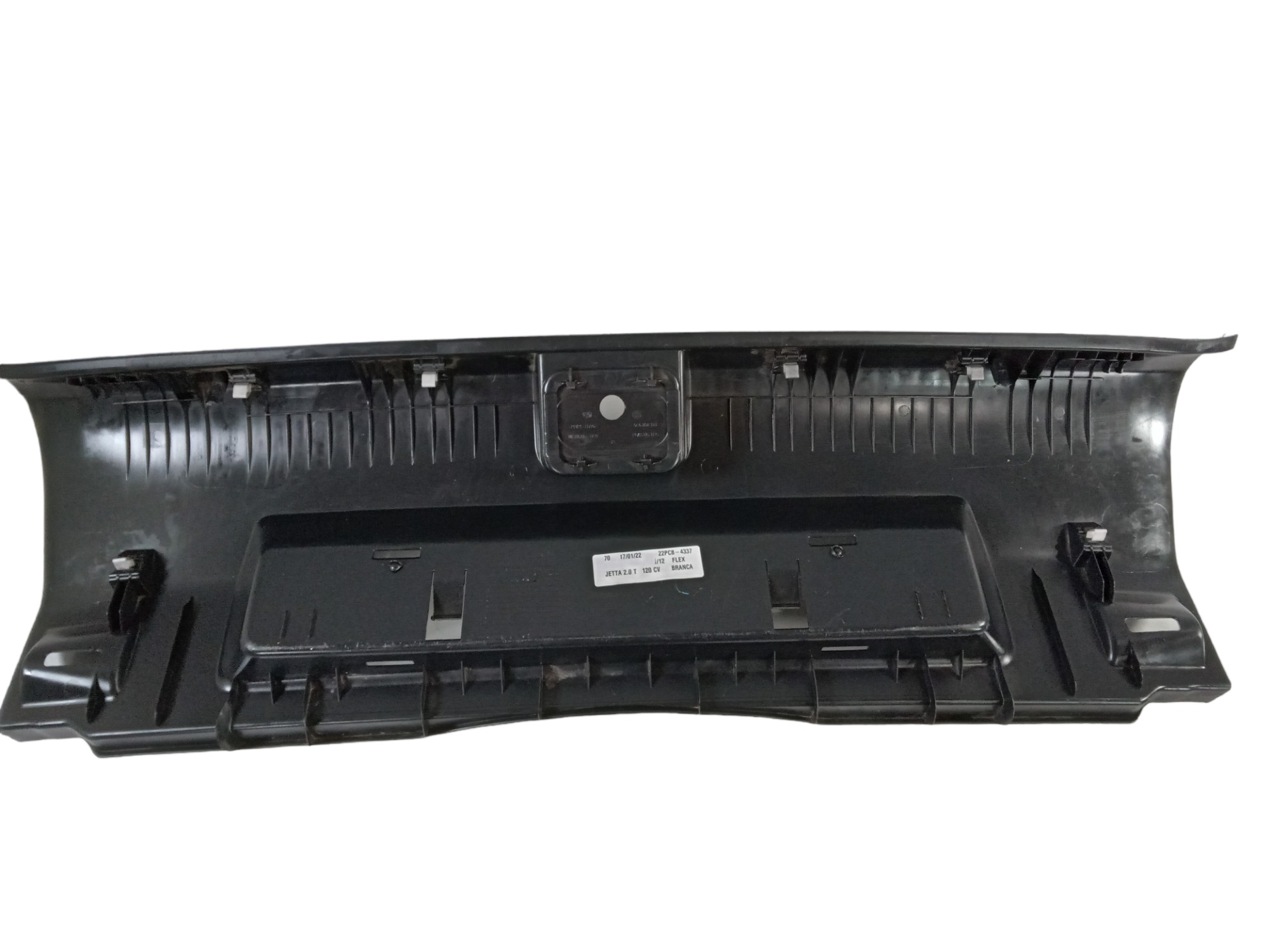 Soleira Porta Malas Jetta 2012 2015 1