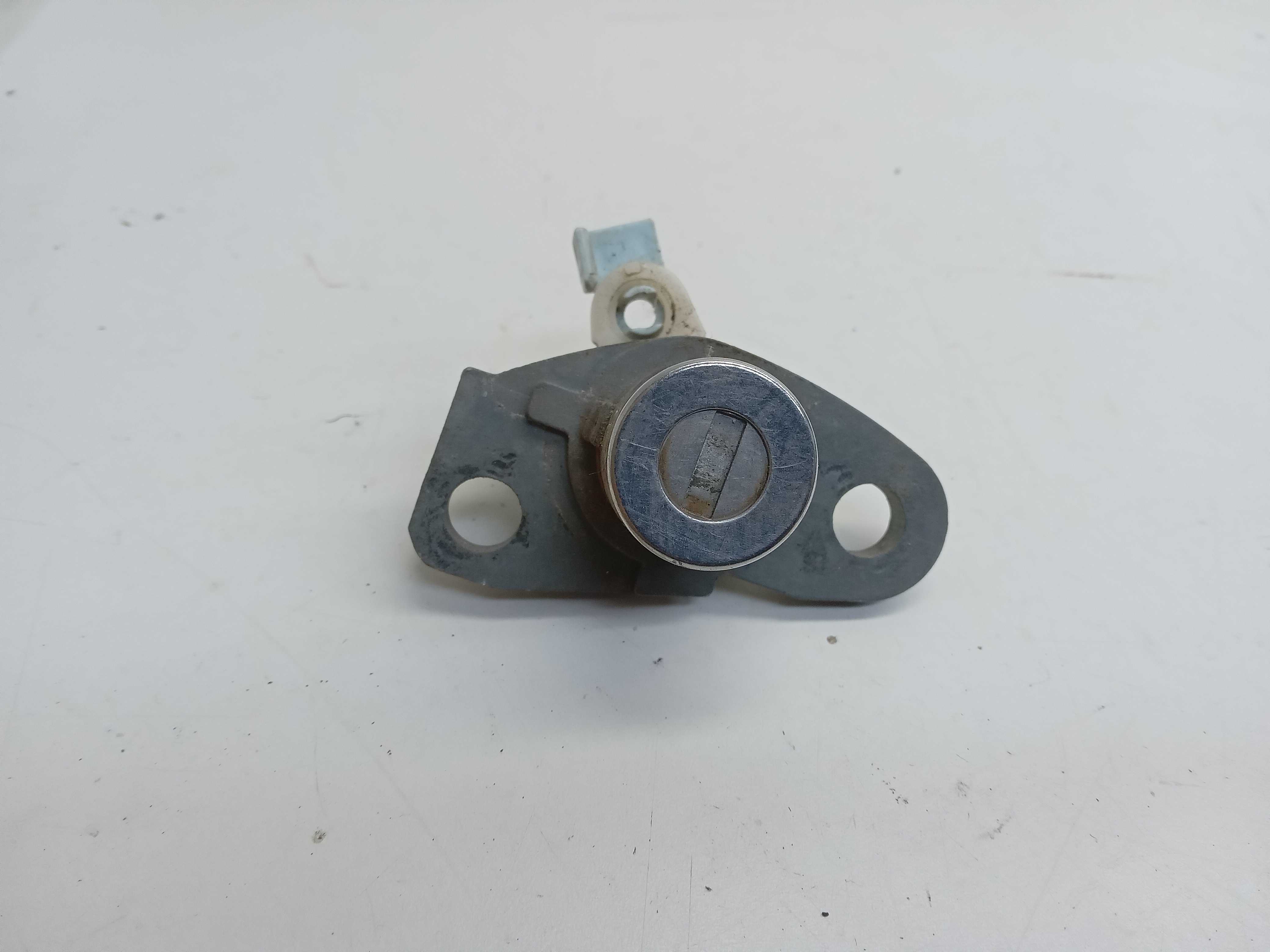 MIOLO TAMPA TRASEIRA Honda Civic 2005
