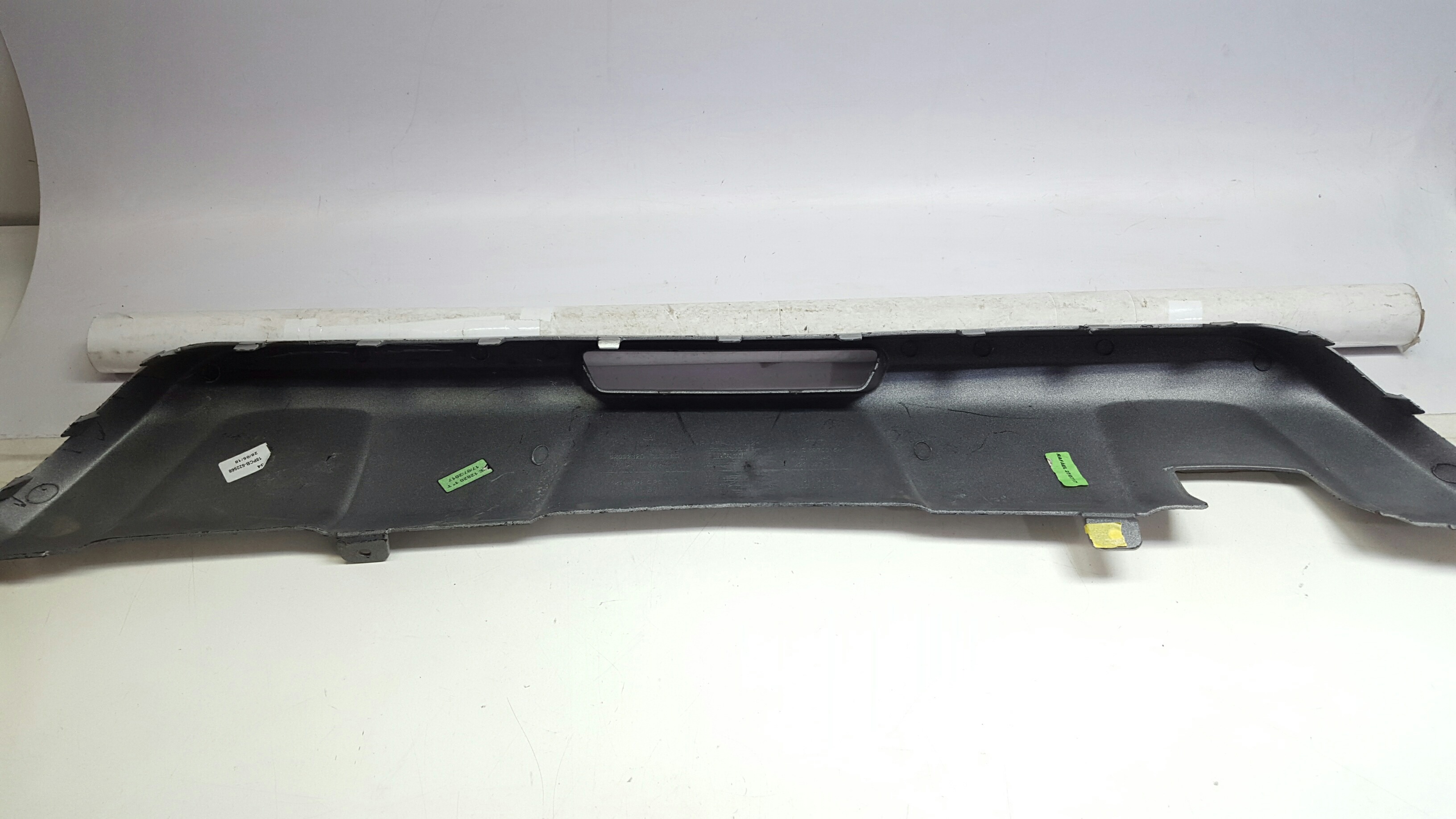 Moldura Parachoque Traseiro Gm Onix Activ 2017 2019 3