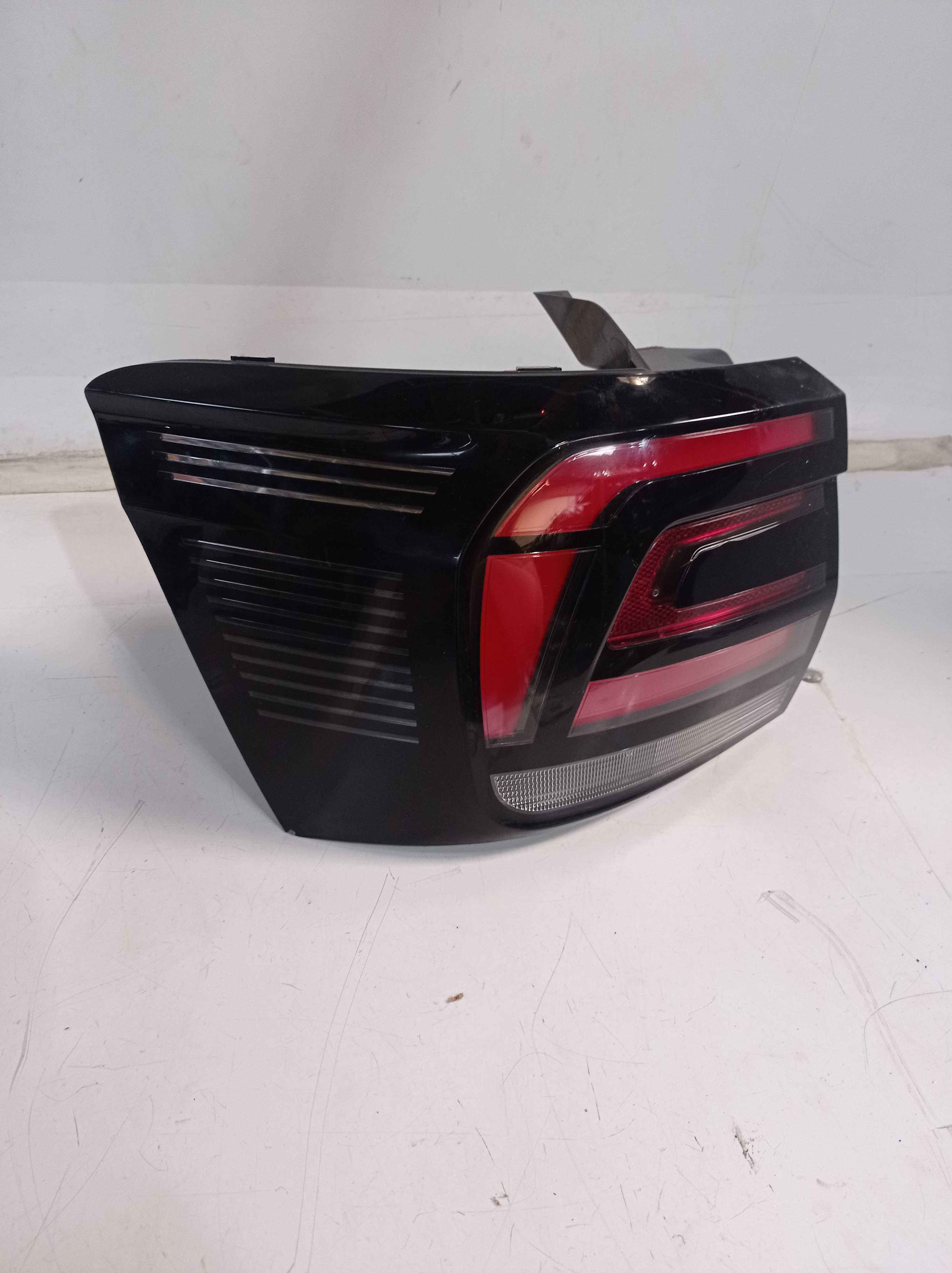 LANTERNAS TRASEIRA ESQUERDA VOLKSWAGEN TCROSS 2019 A 2021 2