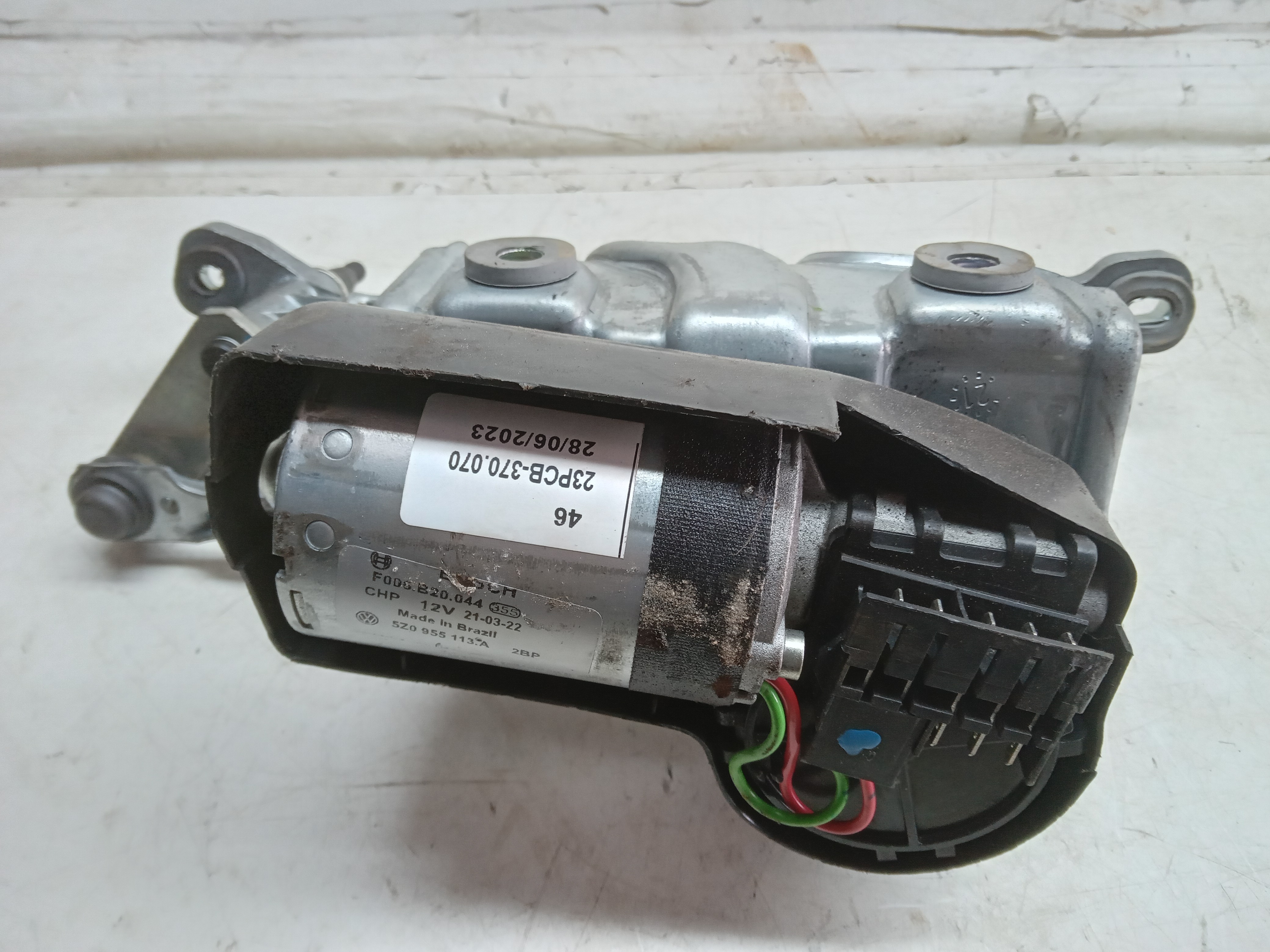 GALHADA LIMPADOR PARABRISA VW FOX 2010 2