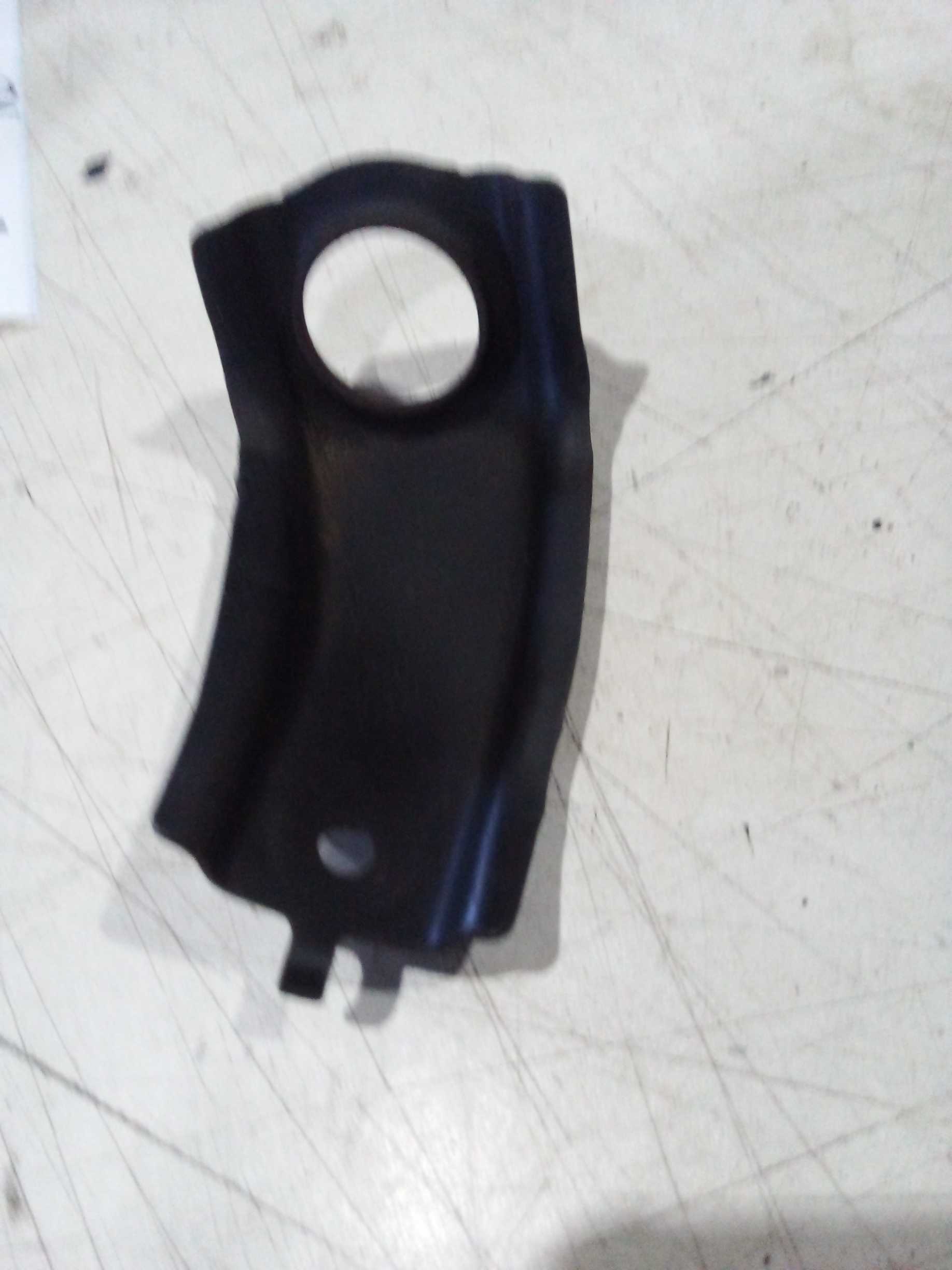 SUPORTE RADIADOR CITY SPORT 2013