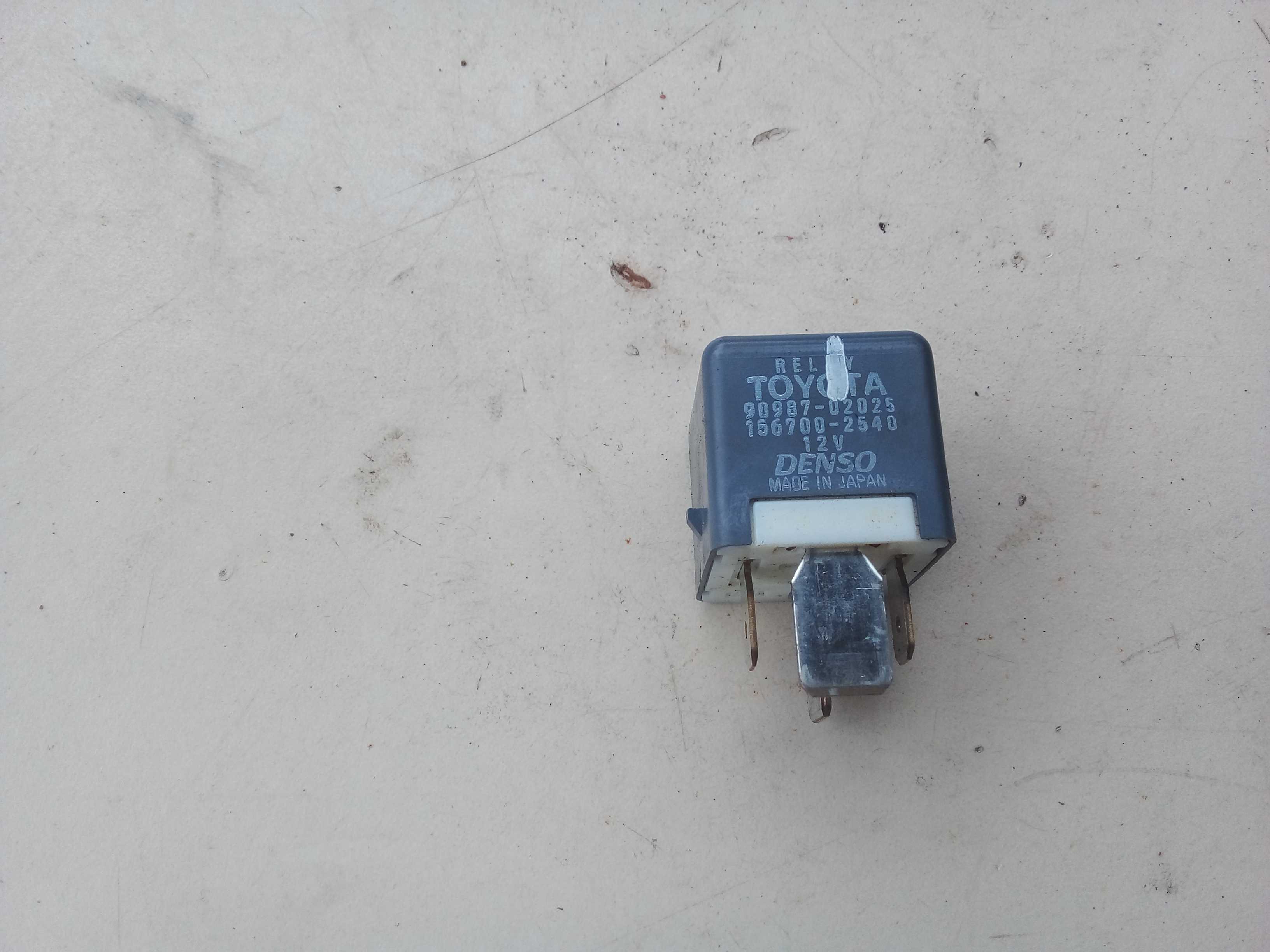 RELÉ PISCA ETIOS 2018 9098702025 2