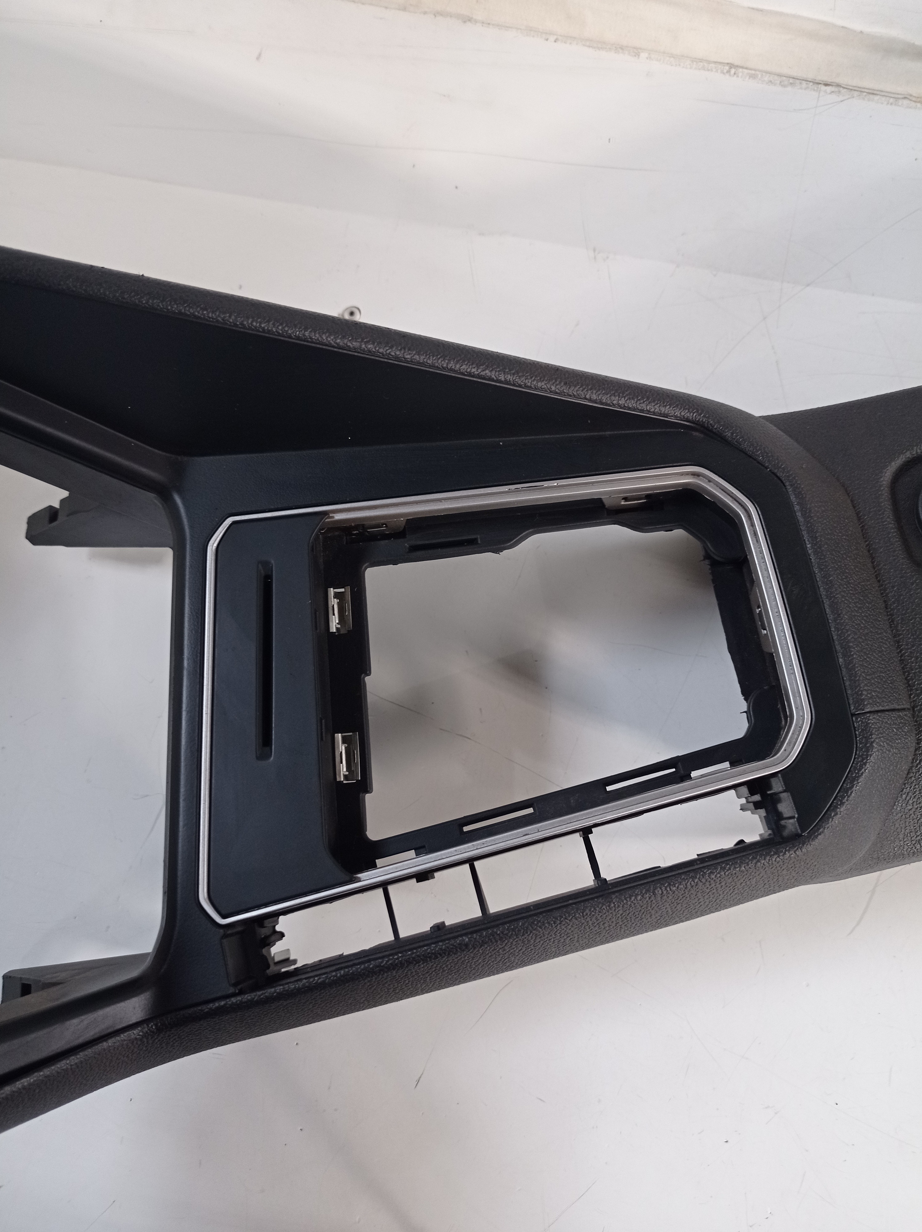 6ea863241 Console Central Vw Polo Virtus 2017/2019 8