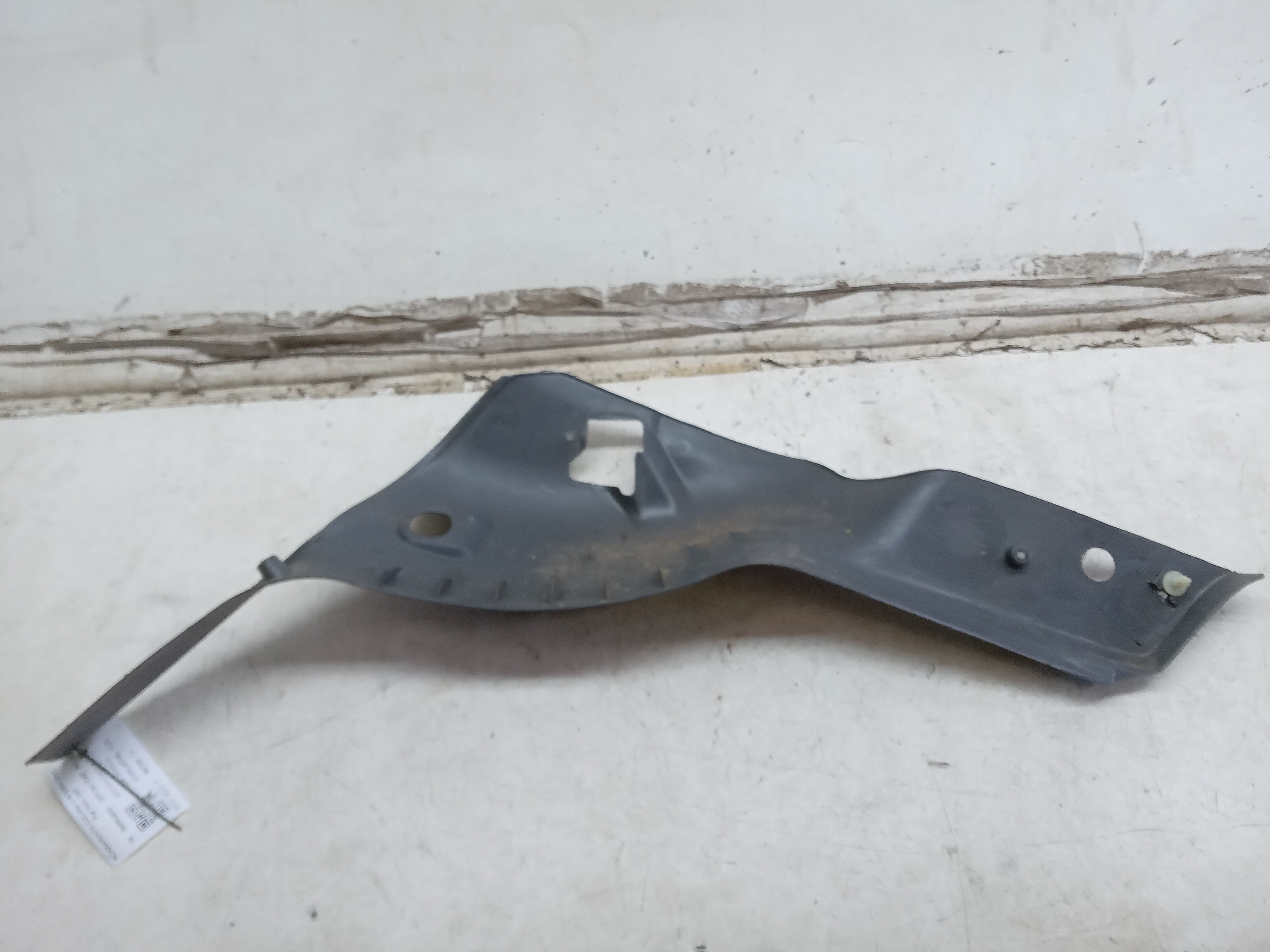 MOLDURA ACABAMENTO TRAS LD Fiat Palio 2007 2