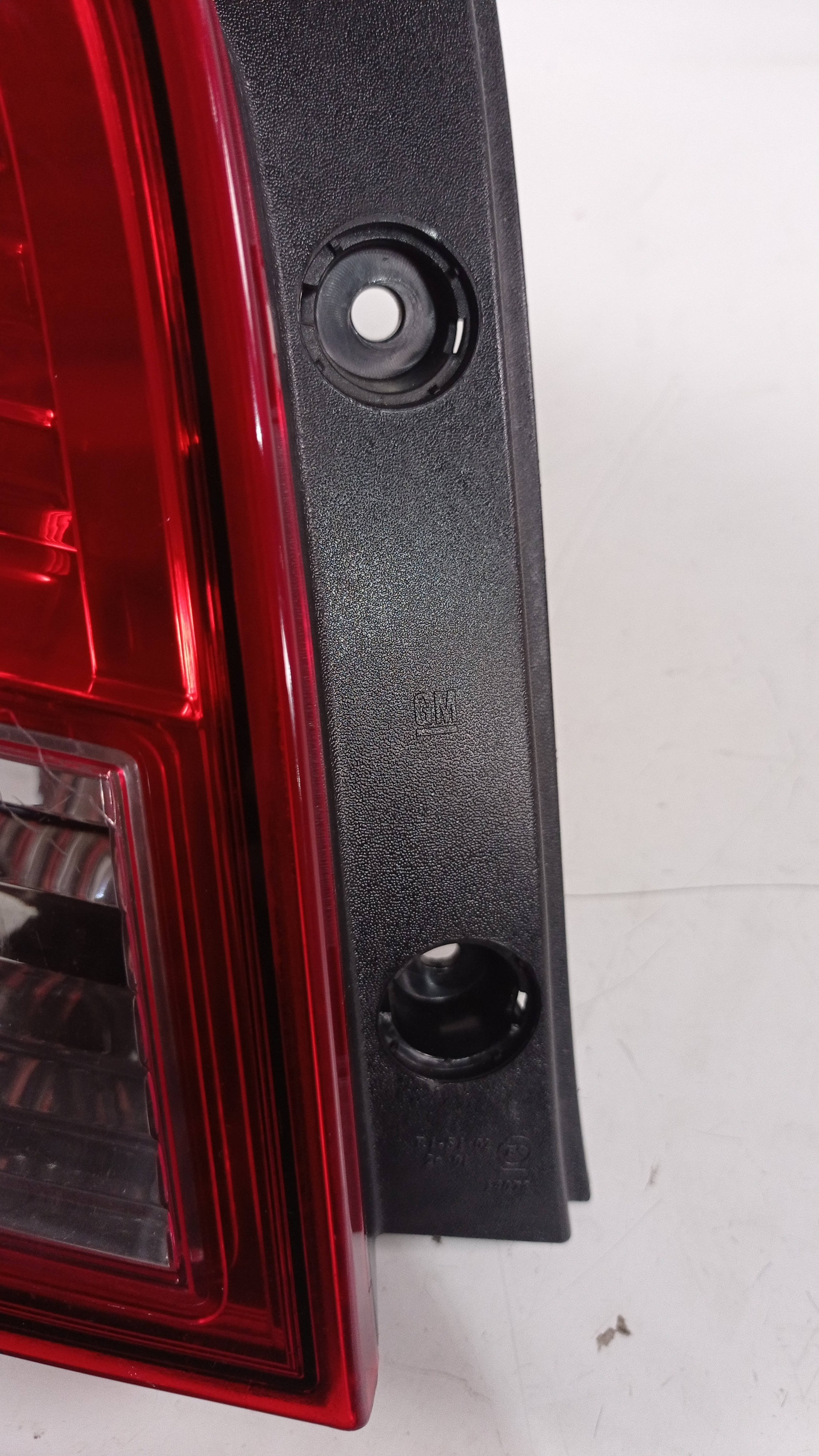 Lanterna Tras Esquerda Gm Cruze Hatch 2012 A 2016 Recuperada 9