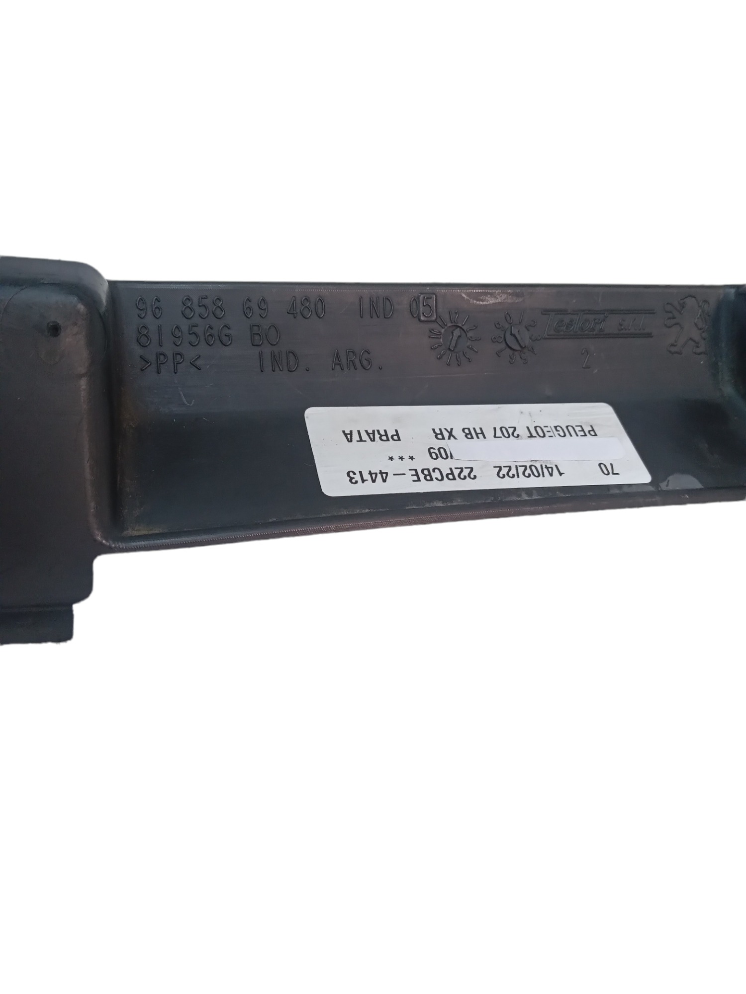 Defletor Superior Do Radiador Peugeot 207 2009 9685869480 6