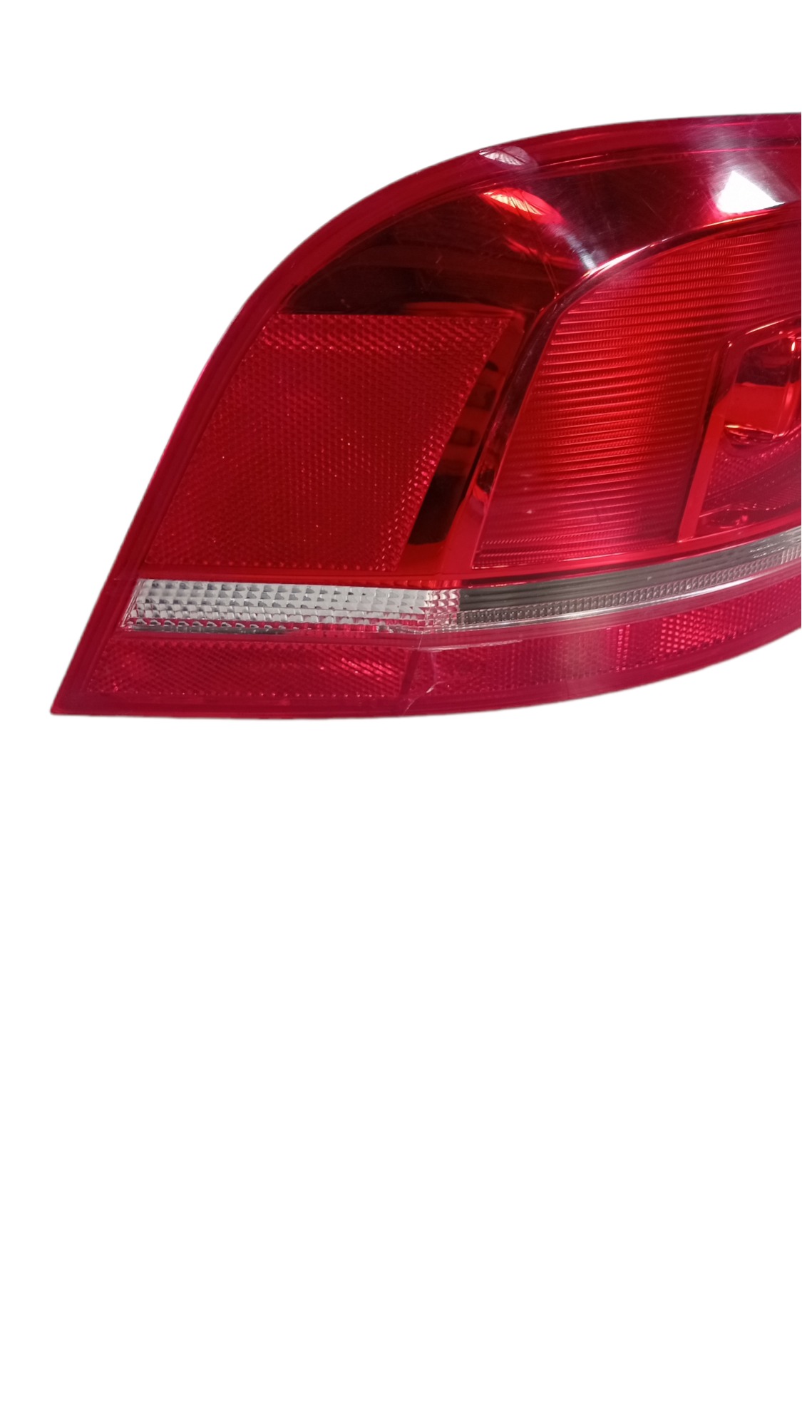 Lanterna Traseira Esquerda Vw Passat Variant Para Recuperar 2