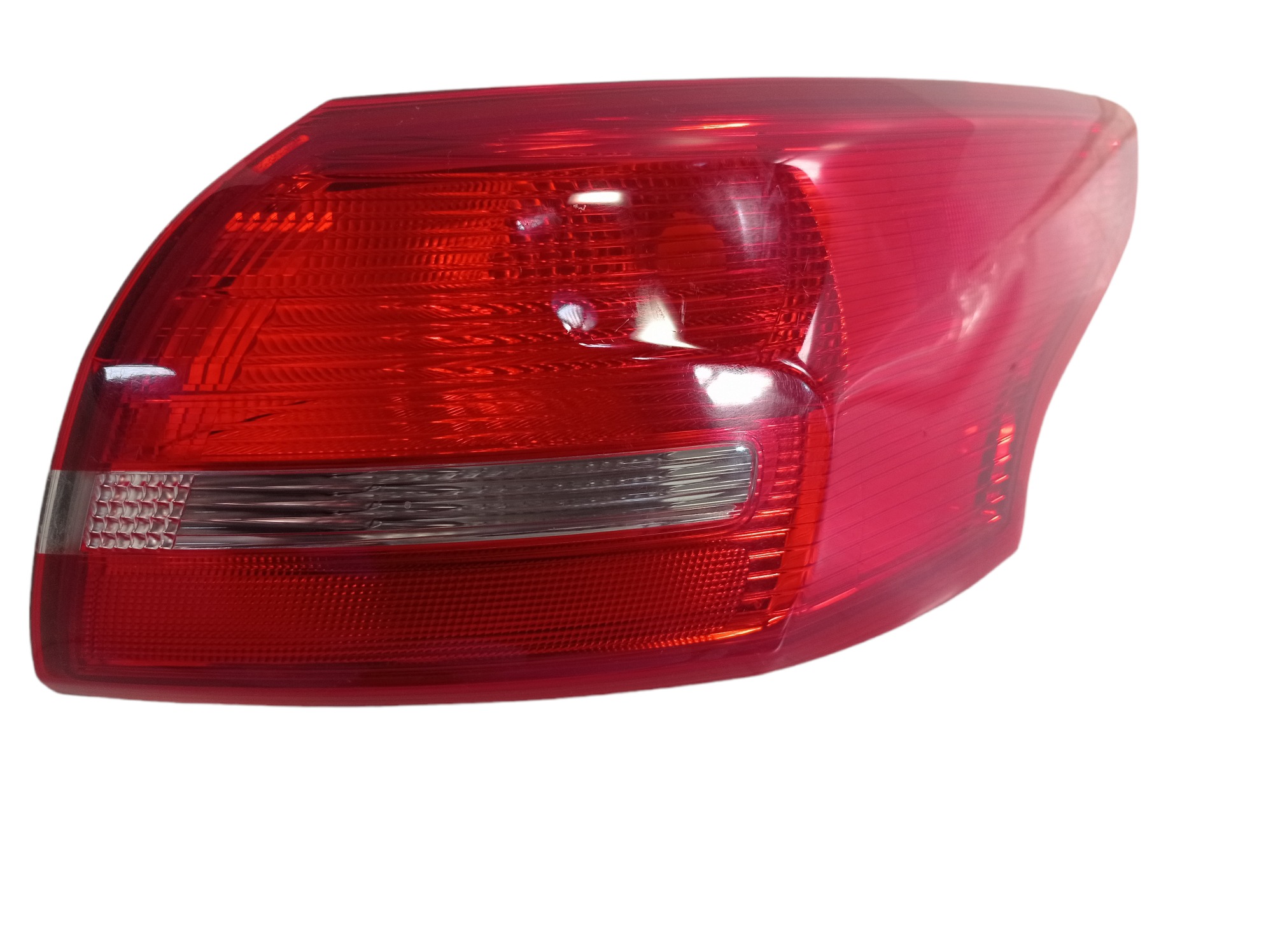 Lanterna Traseira Direita Focus Sedan 2016 A 2019 Recuperada Vermelho 3