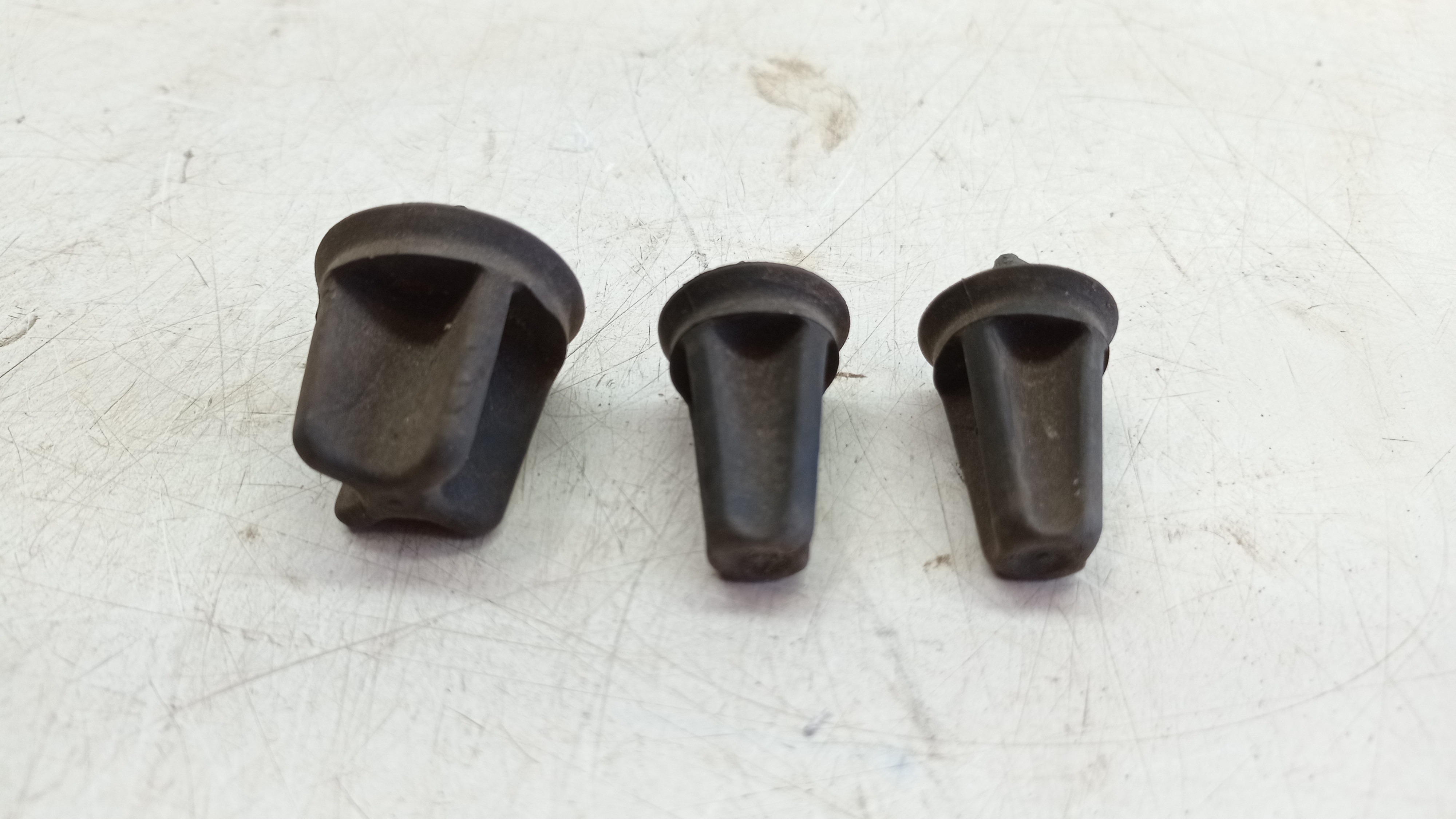 KIT BATENTE BORRACHA DO CAPO CITROEN DS4 13 14