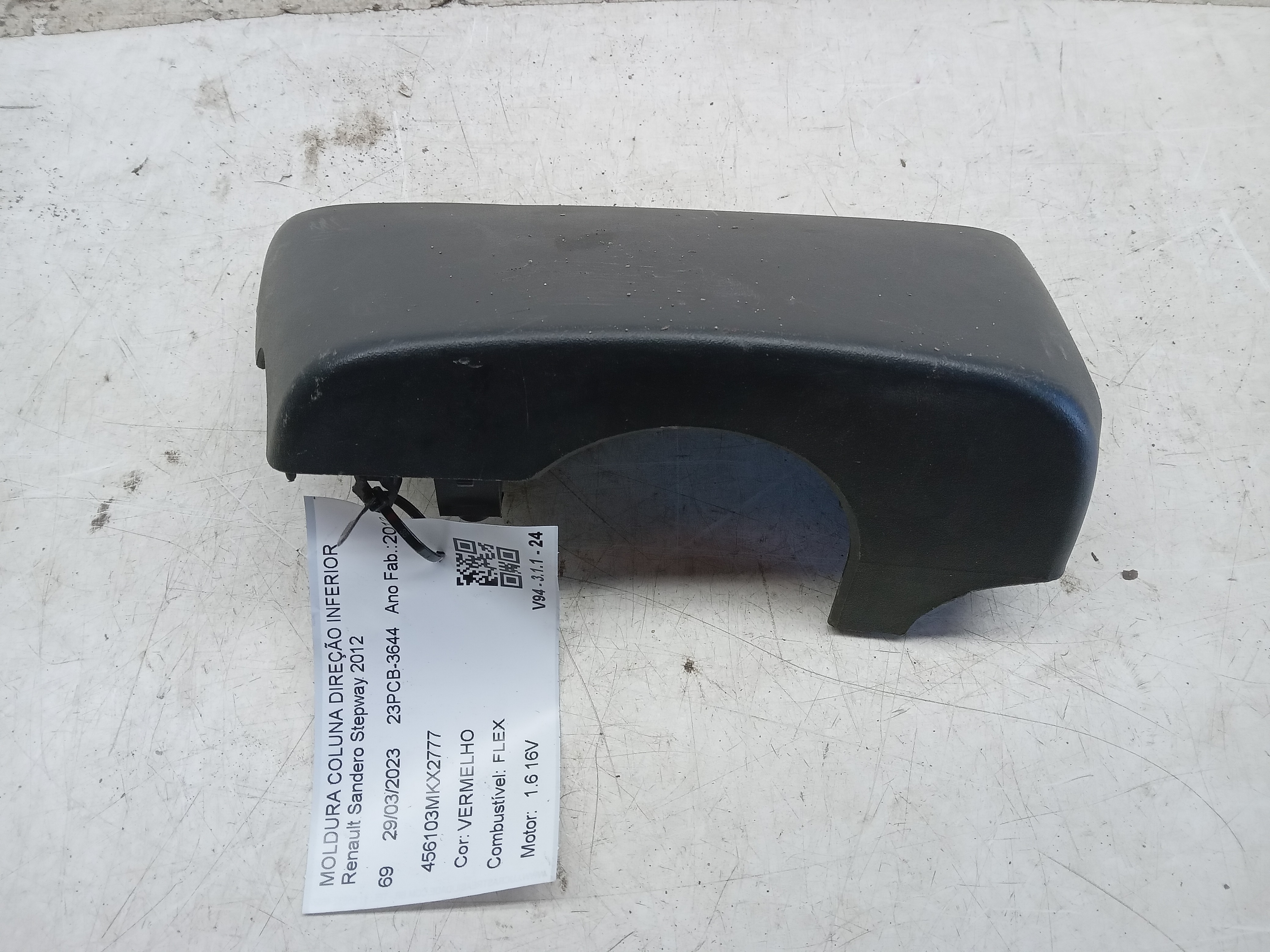 MOLDURA COLUNA DIREÇÃO INFERIOR Renault Sandero Stepway 2012 1