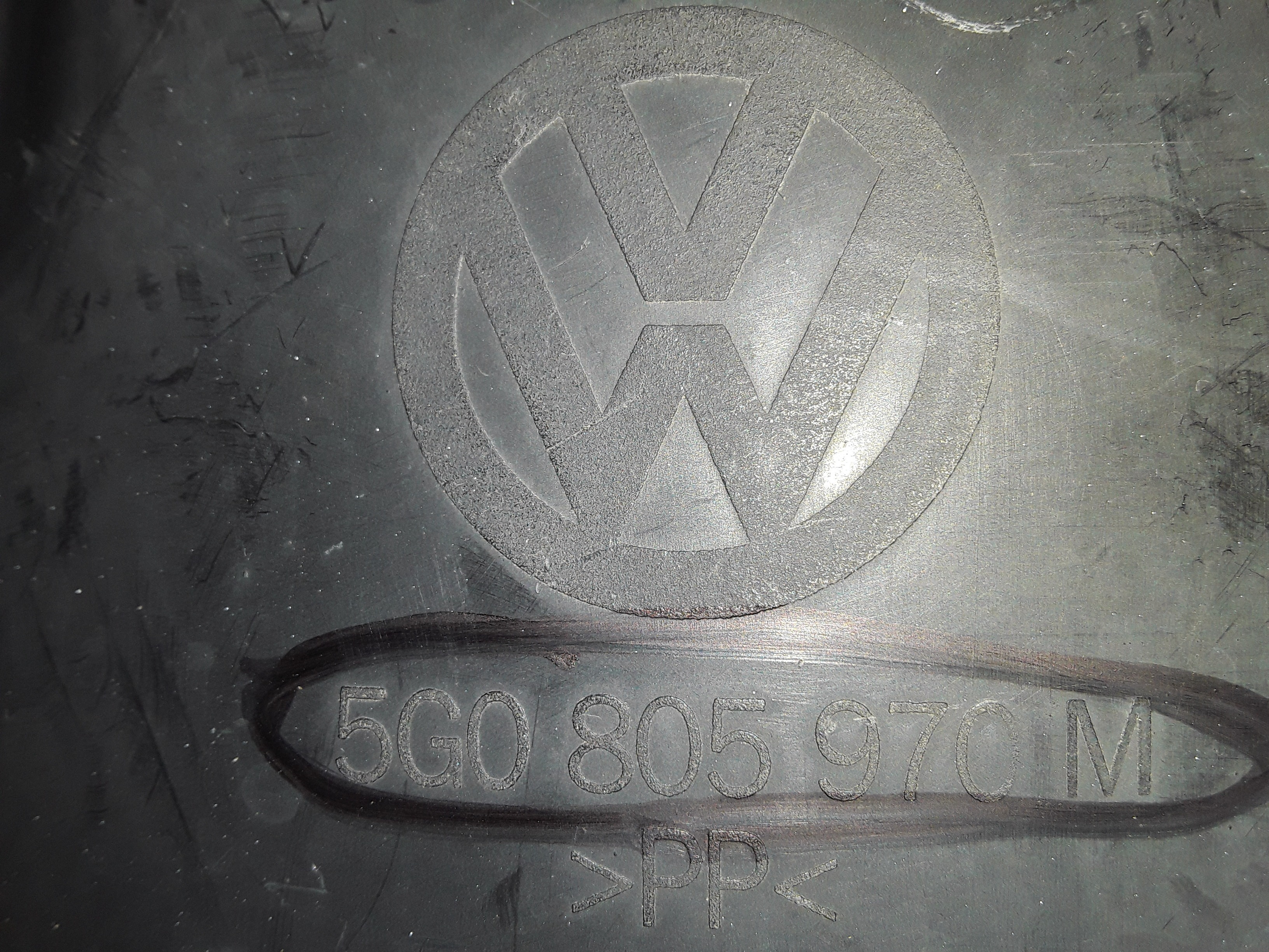 5G0805970M  Parabarro Dianteiro Direito VW Golf 2013 5