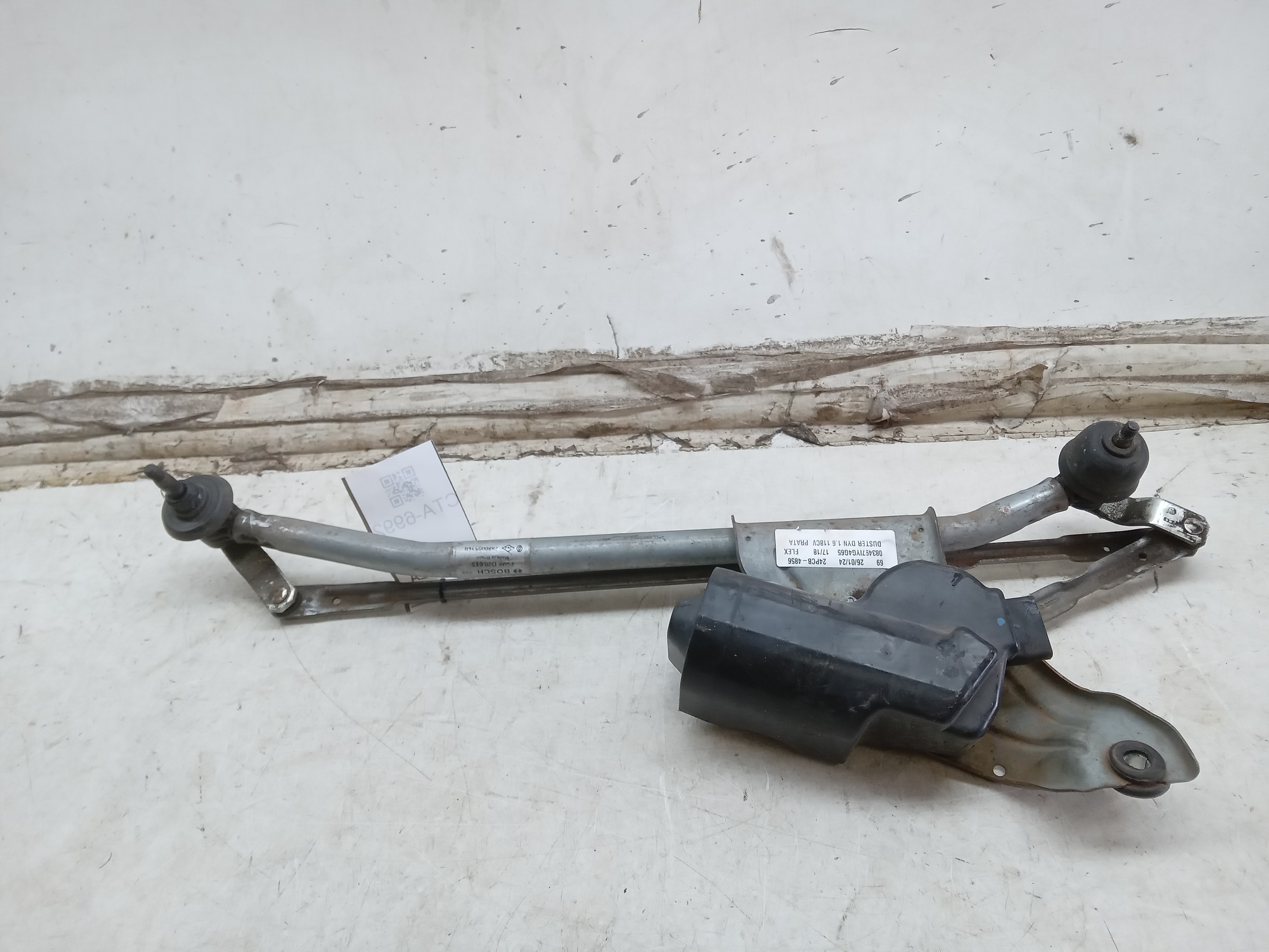 MAQUINA GALHADA LIMPADOR PARABRISA RENAULT DUSTER 2018 2