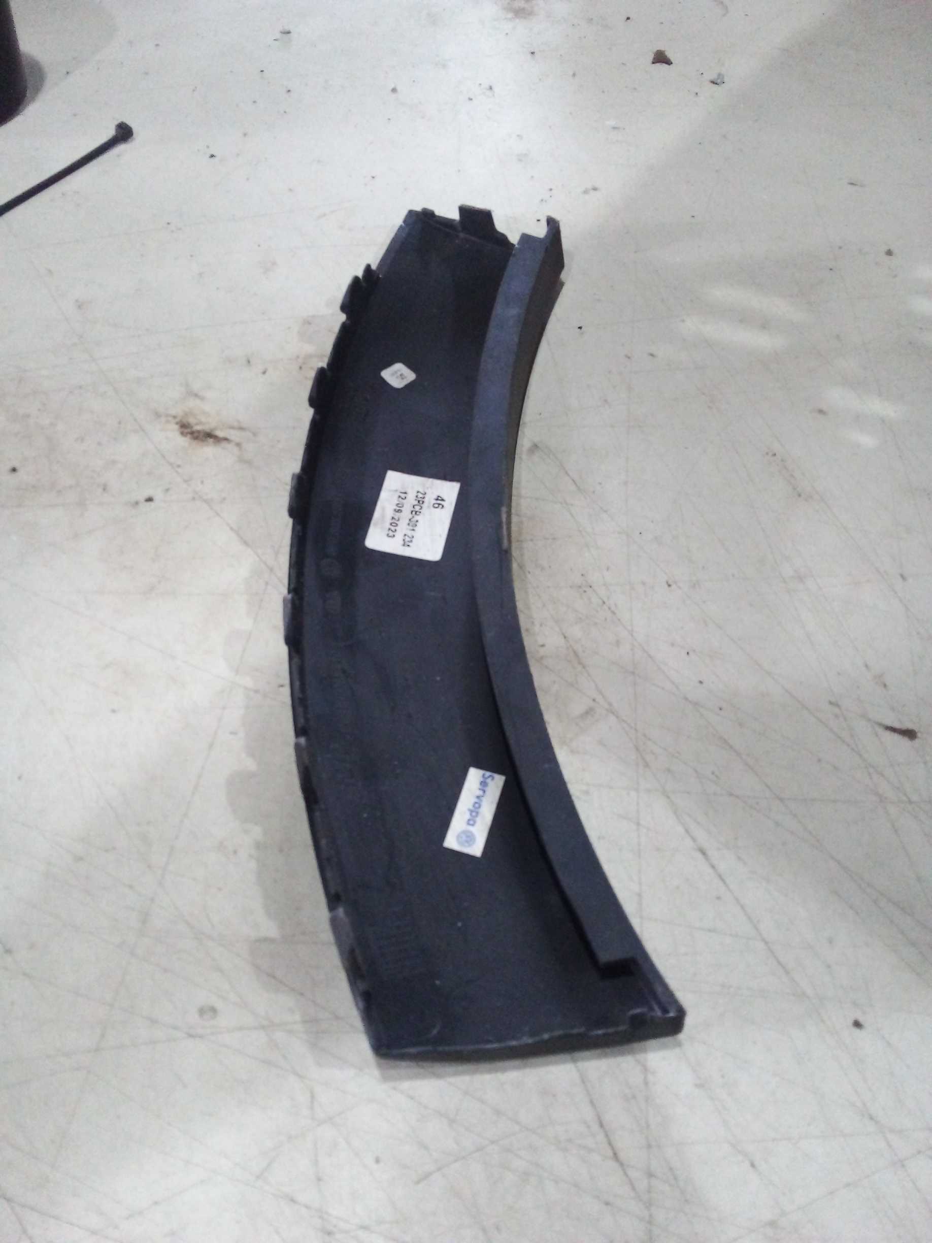 MOLDURA PARALAMA ESQUERDO CROSS FOX 2008 5Z0805583 2