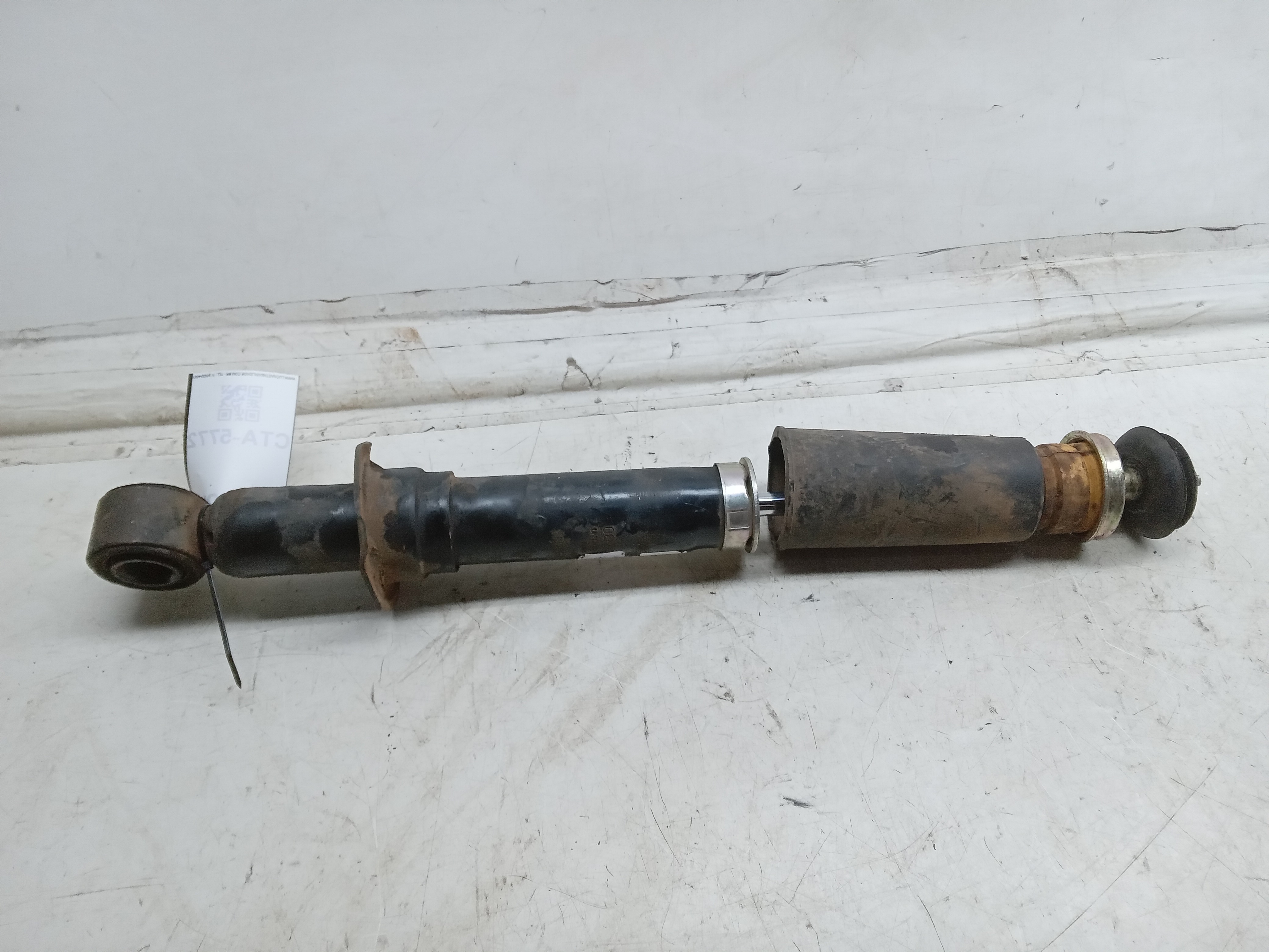 AMORTECEDOR TRAS TOYOTA COROLLA 2005 2