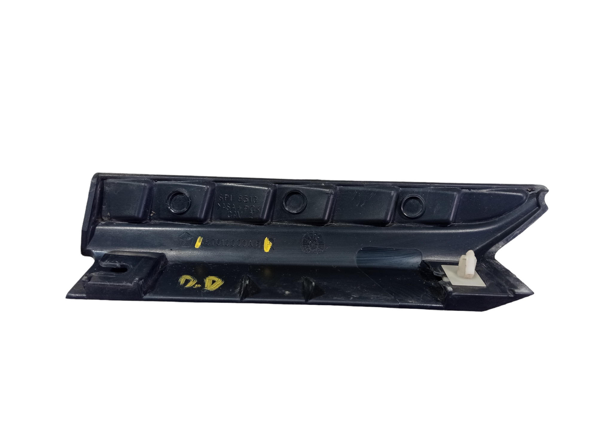 Acabamento Paralama Dianteiro Direito Jeep Cherokee 12 V561