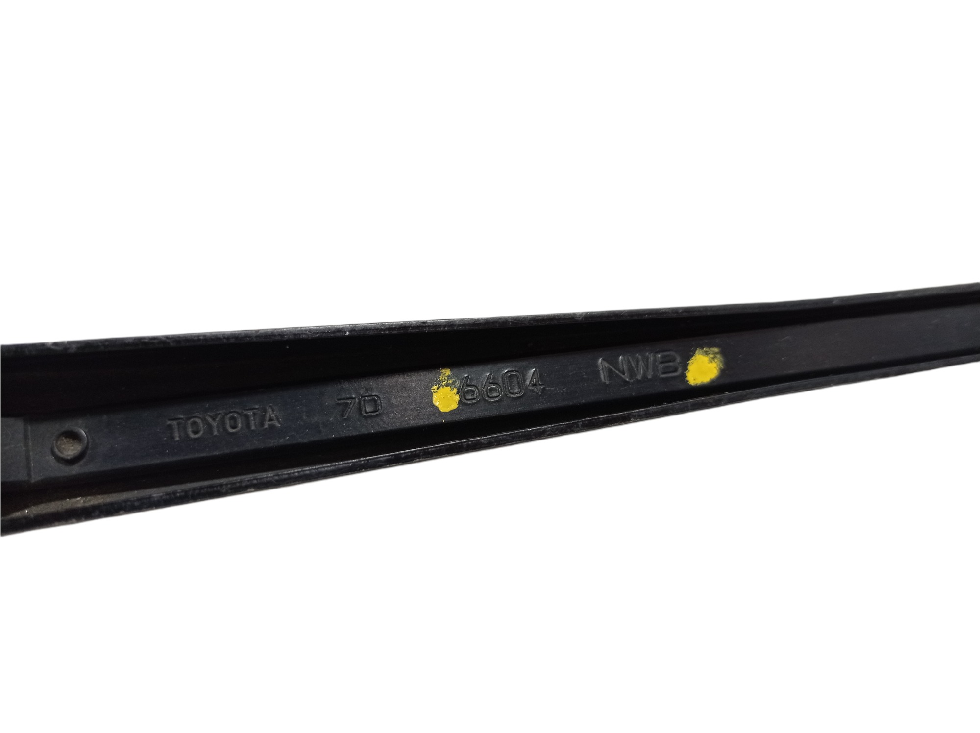 Braço Esquerdo Limpador Parabrisa Toyota Corolla Fielder 8