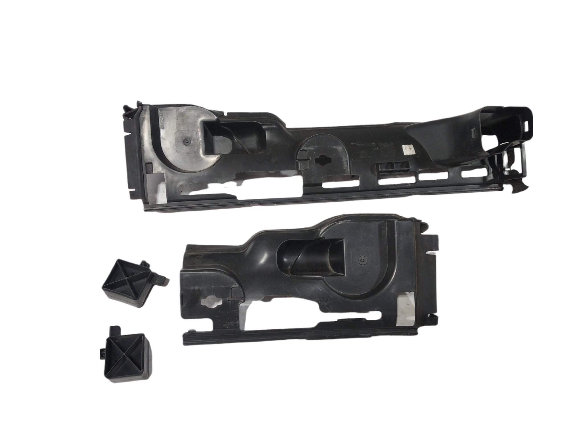 Defletor De Ar Radiador Volvo Xc70 2007 2009
