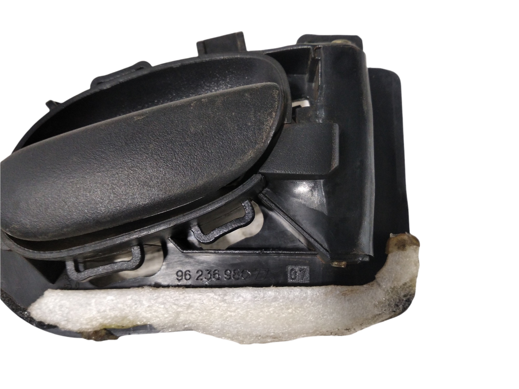 Maçaneta Interna Traseira Direita Peugeot 207 V292 Preto 8