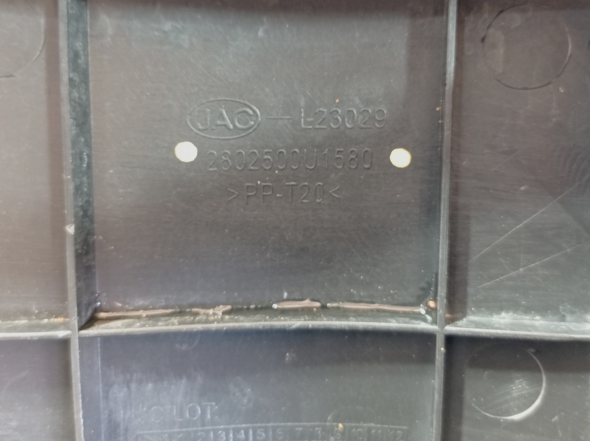 Tampa Painel Radiador Jac T6 2.0 16v 2016 2802500u1580 V475 5