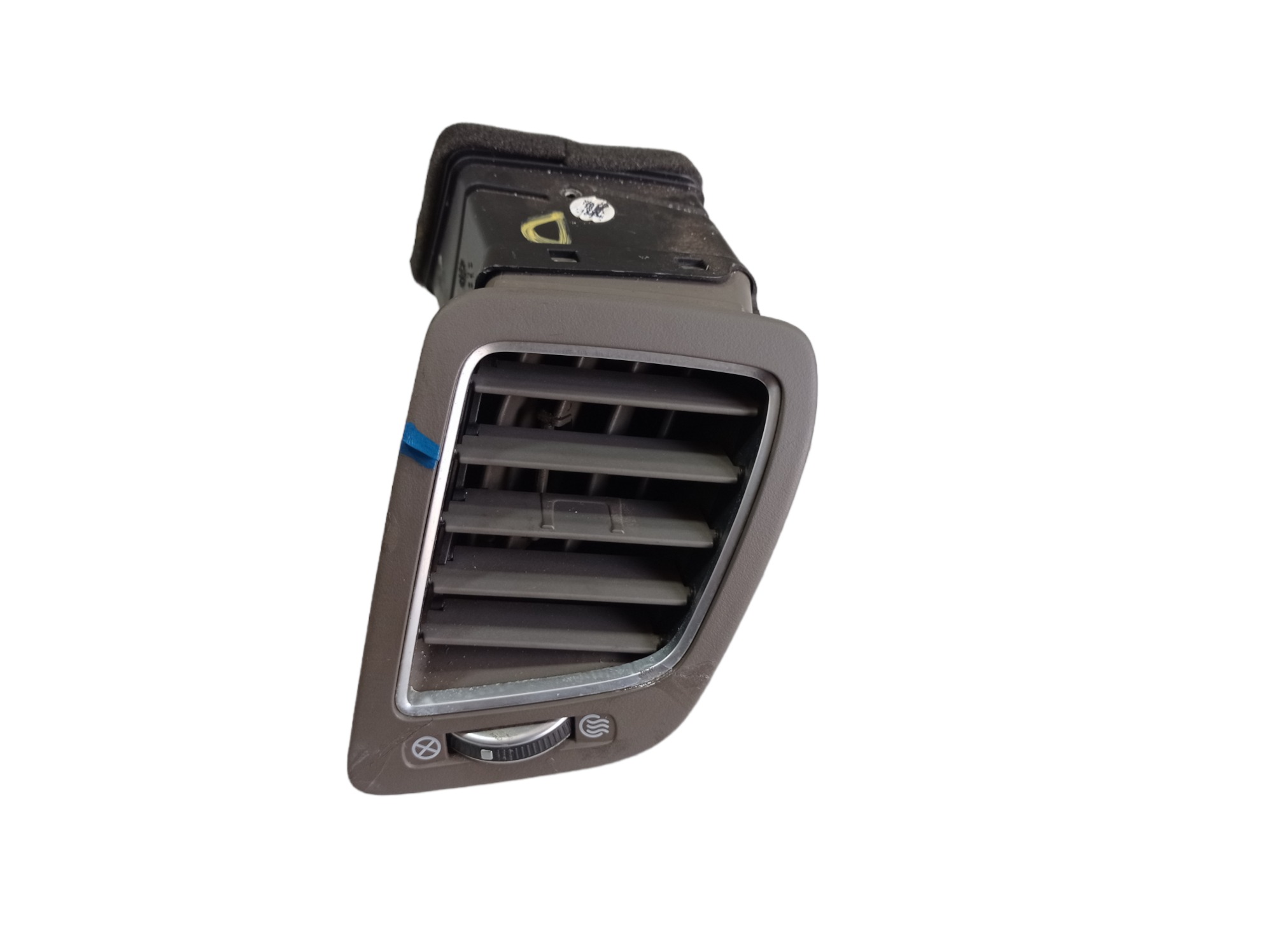 Difusor De Ar Painel Direito Kia Cadenza 2011 A 2013 V547 1