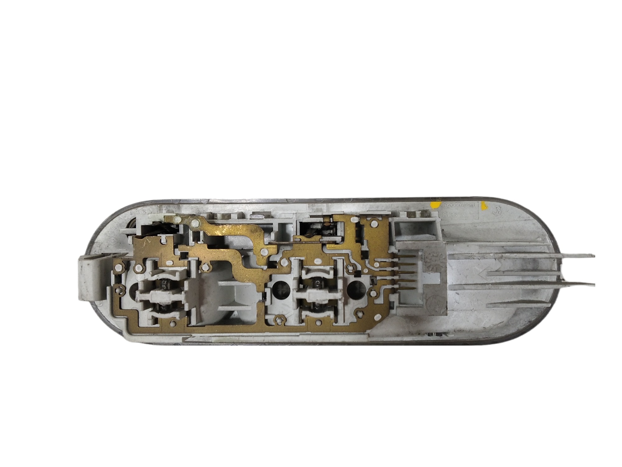 Luz Cortesia Renault Logan 2012 V208 8200073231 5